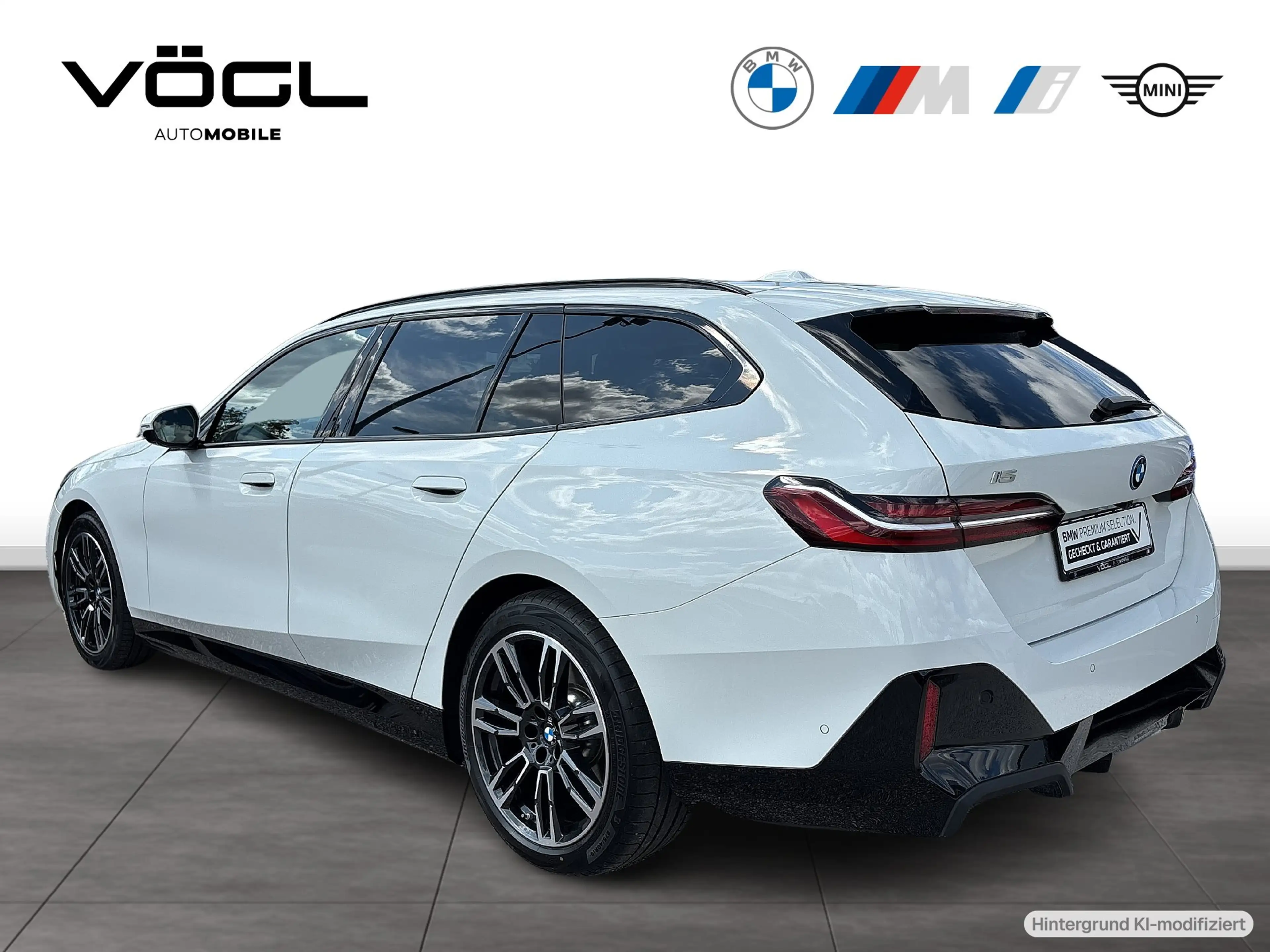 BMW i5 xDrive40 Touring Panoramadach Harman/Kardon AHK — photo 4