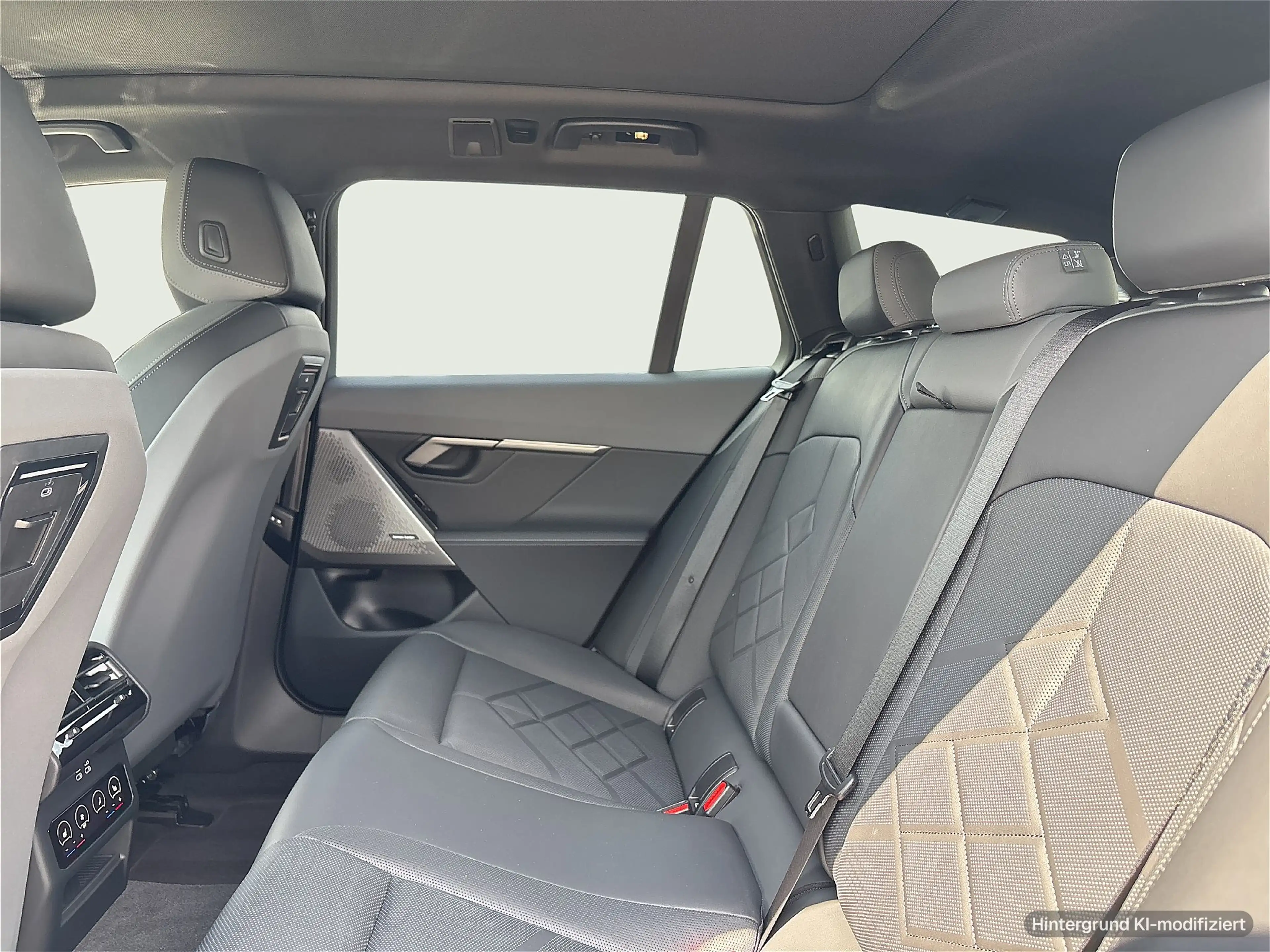 BMW i5 xDrive40 Touring Panoramadach Harman/Kardon AHK — photo 9