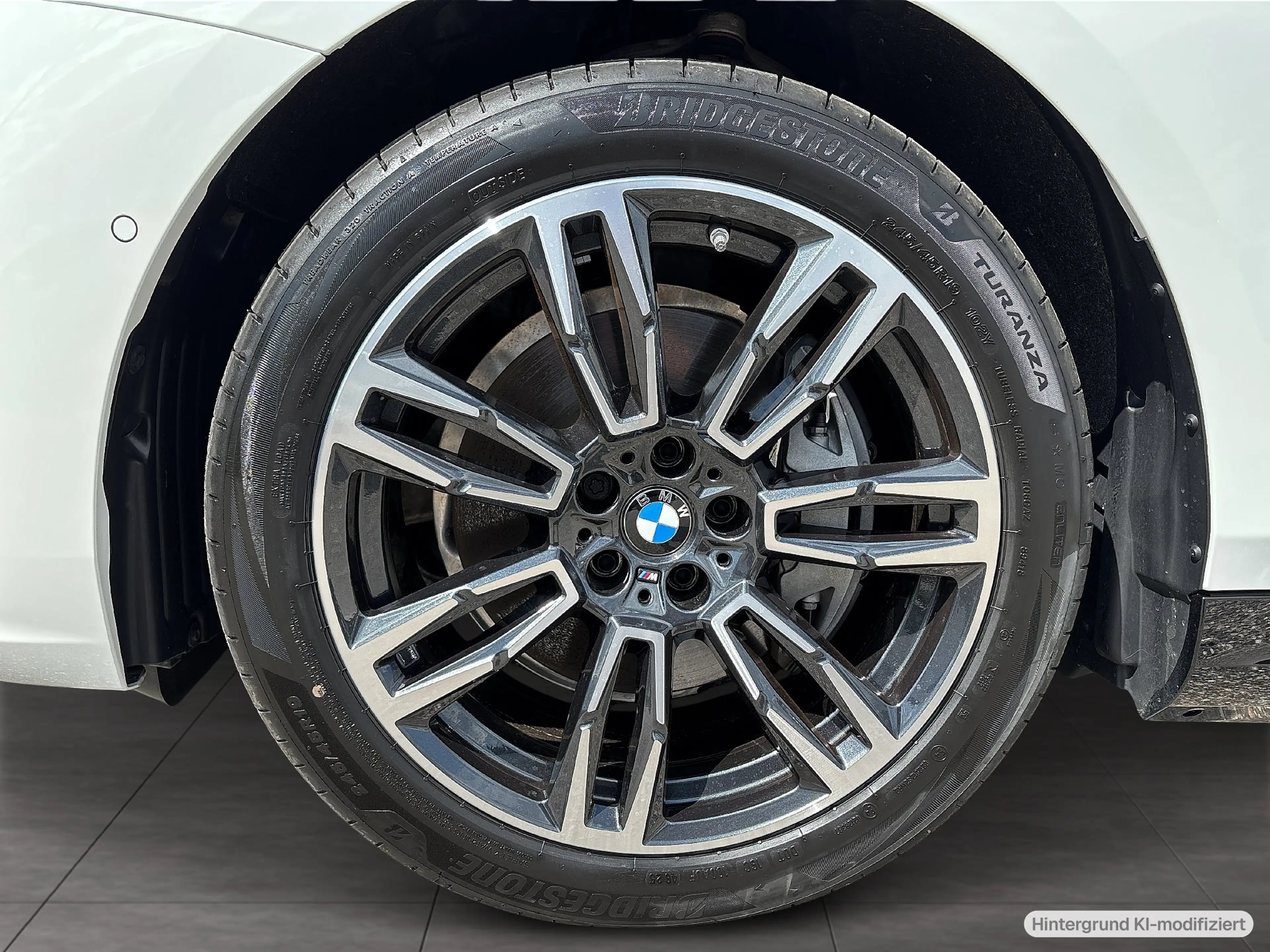 BMW i5 xDrive40 Touring Panoramadach Harman/Kardon AHK — photo 5