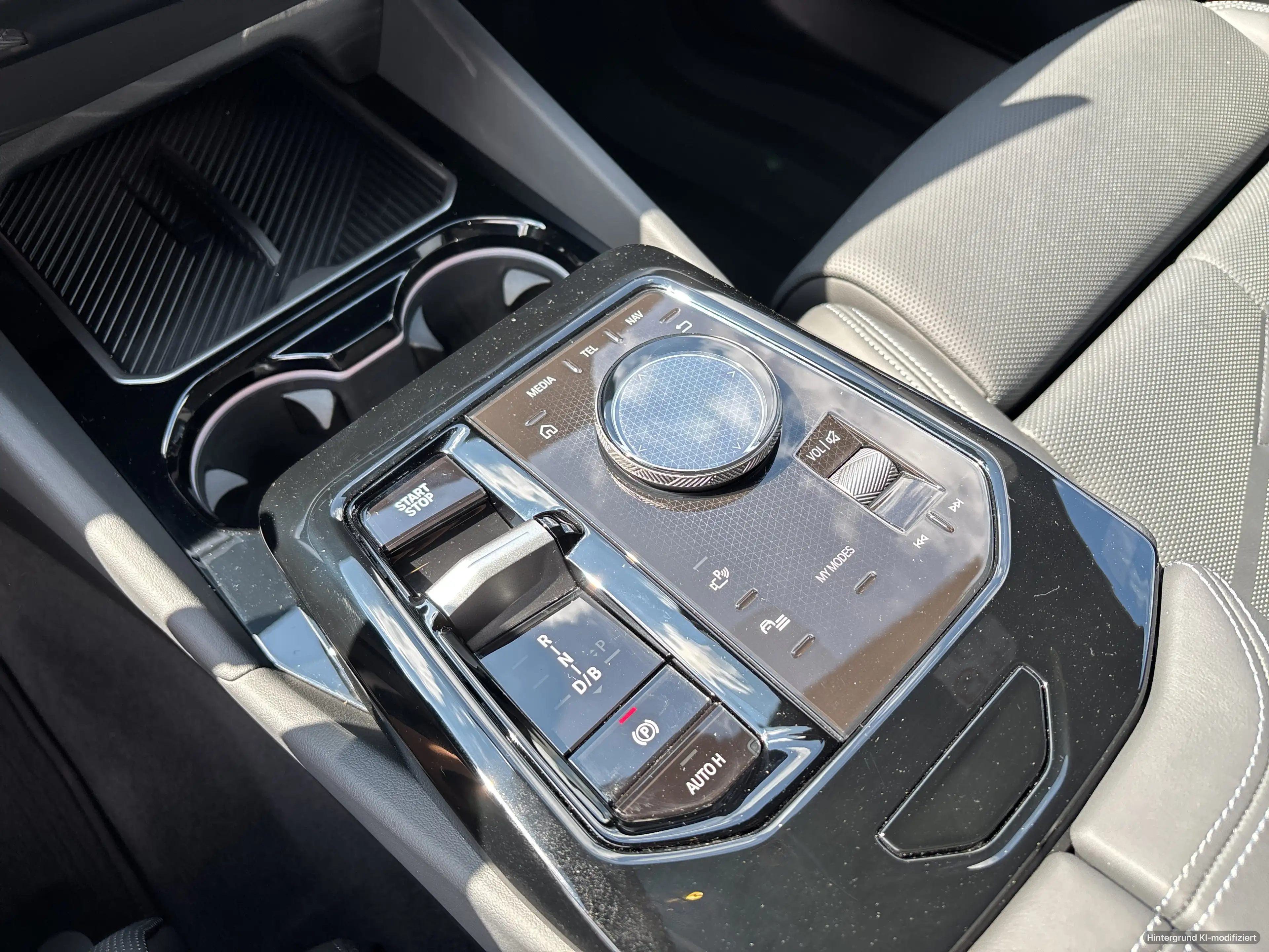 BMW i5 xDrive40 Touring Panoramadach Harman/Kardon AHK — photo 10