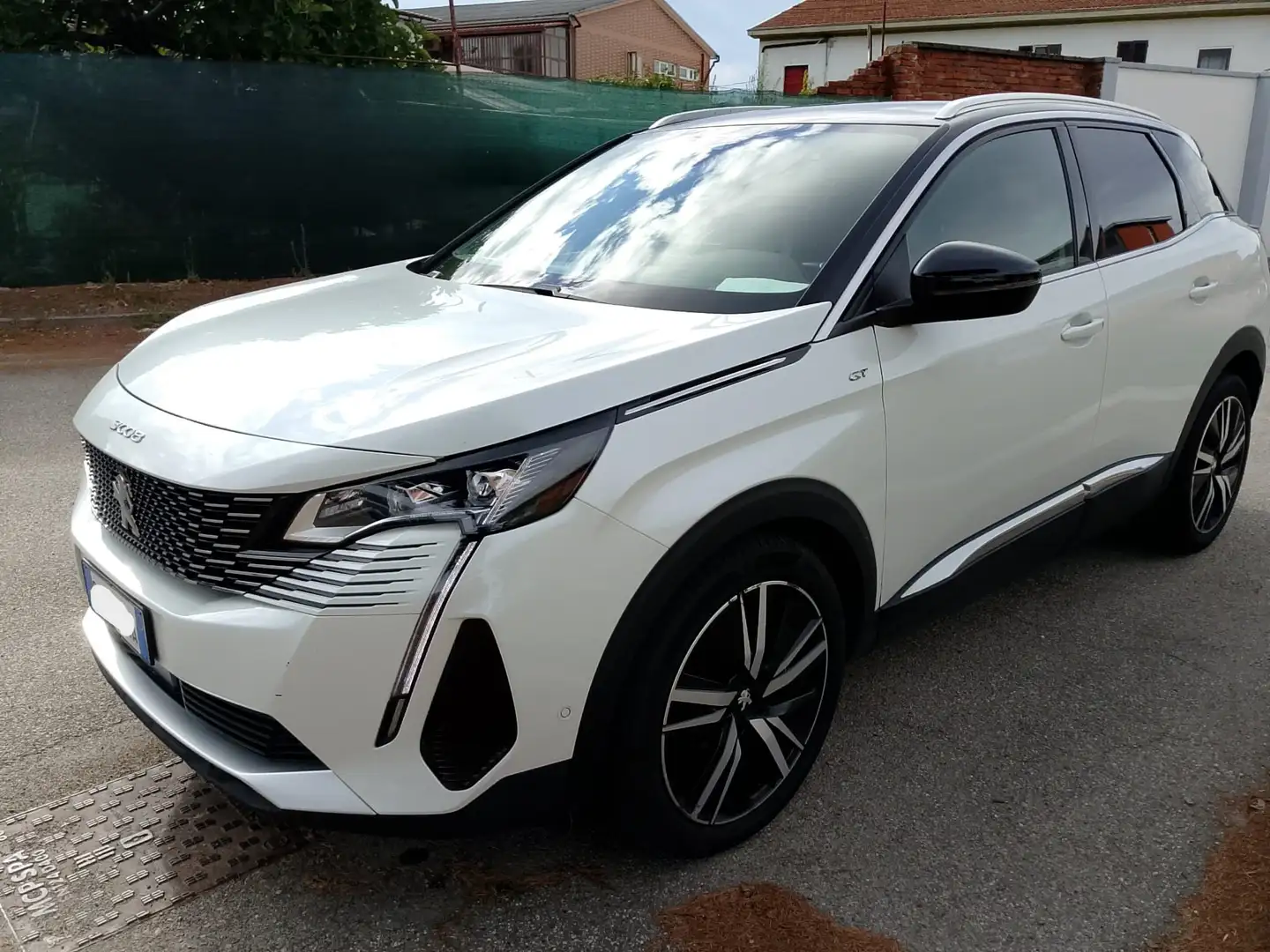 Peugeot 3008 130cv EAT8 bluehdi *GT Pack* - 2