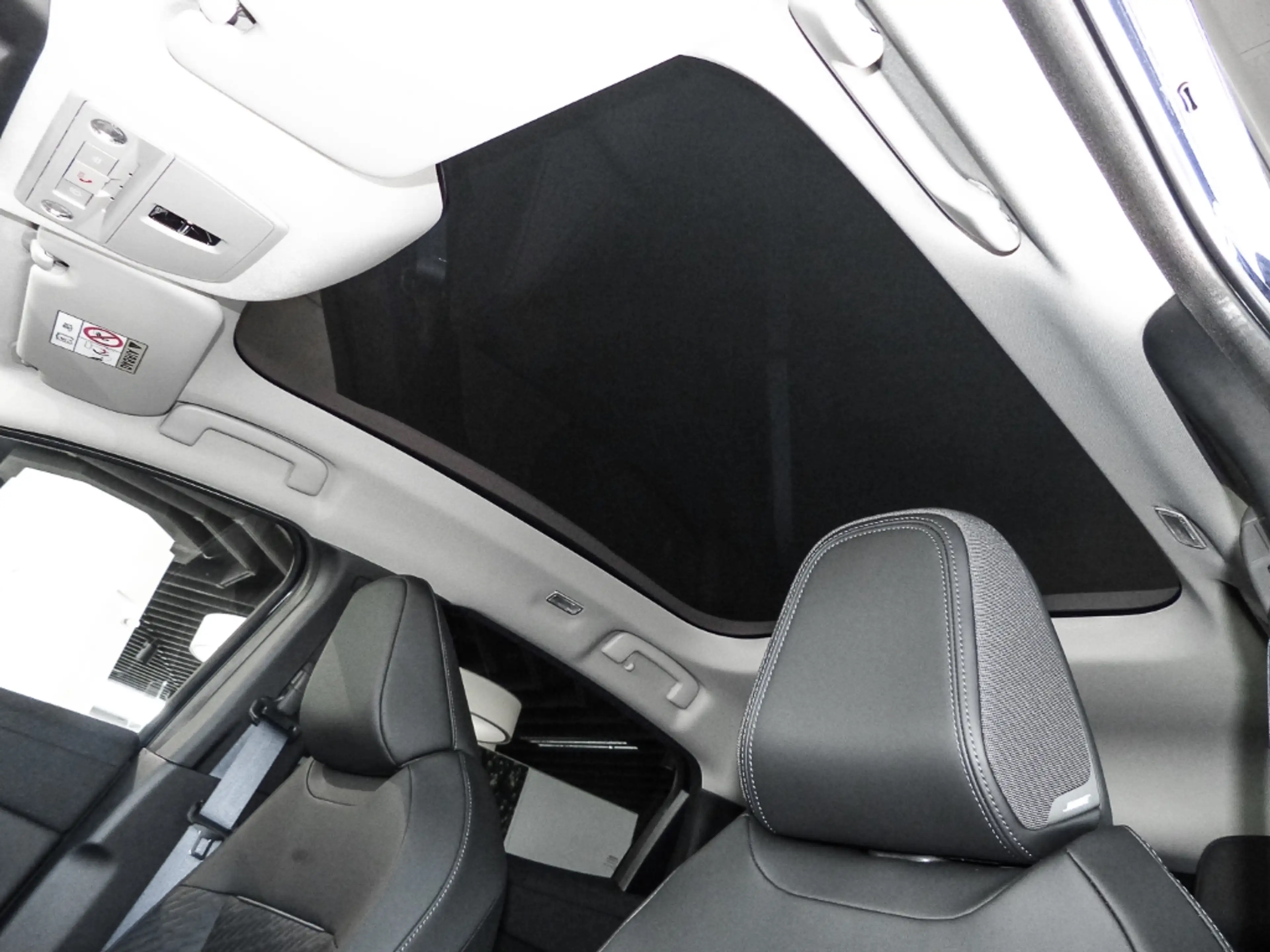 Nissan Leaf EVOLVE 75 kWh 2FL Panorama-Glasdach BOSE *neues Mo — photo 13