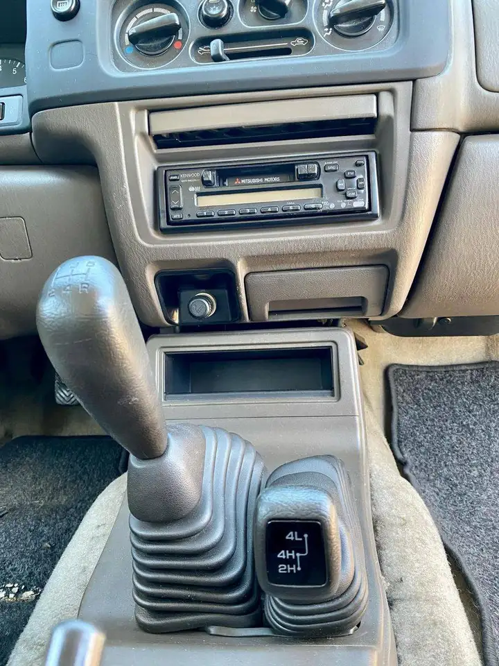 Mitsubishi Pajero Sport Wagon 3.0 V6 24v GLS, foto 8