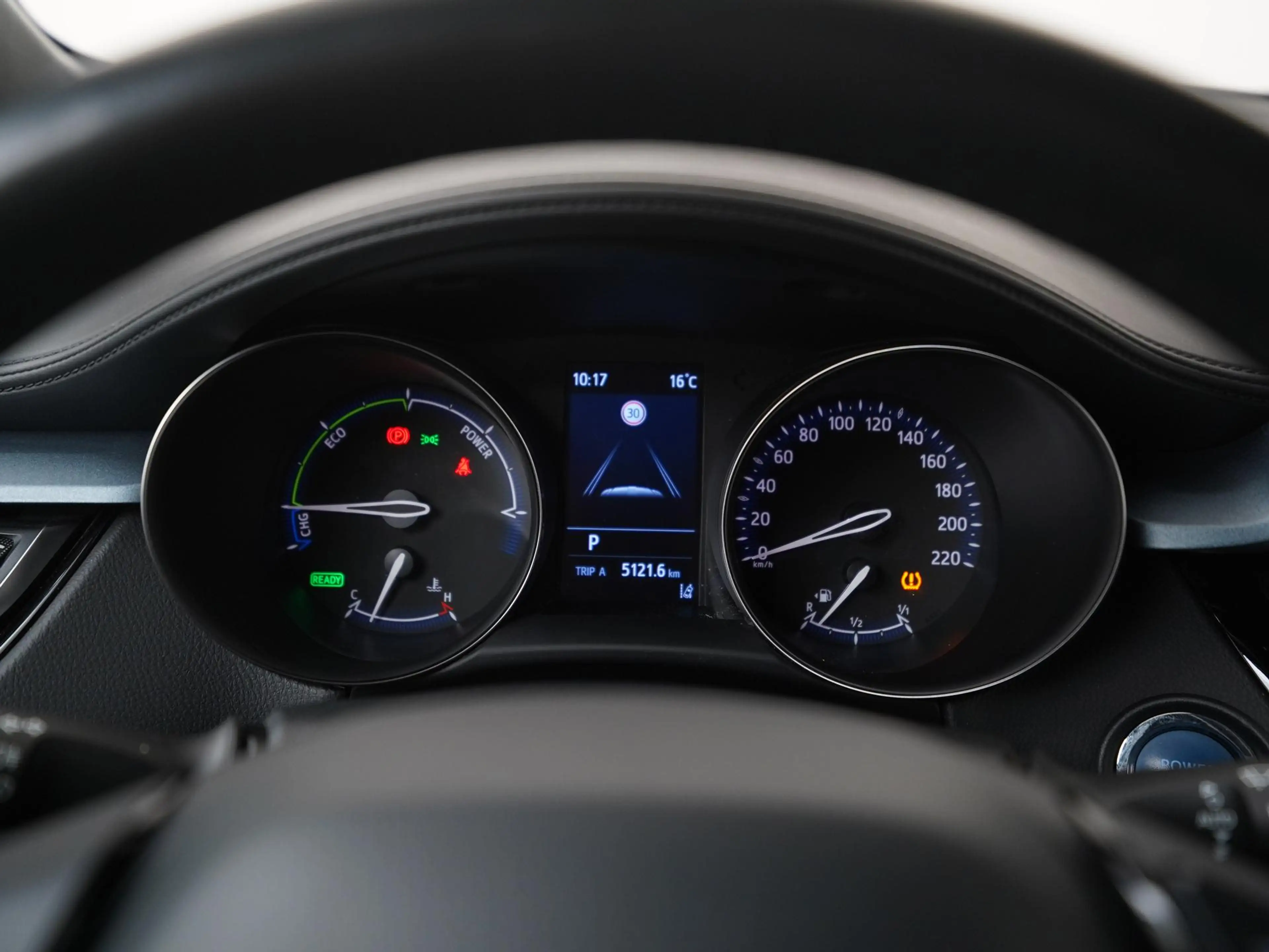 Toyota C-HR 1.8 Hybrid Dynamic | Trekhaak | ACC | Camera | Car — photo 8