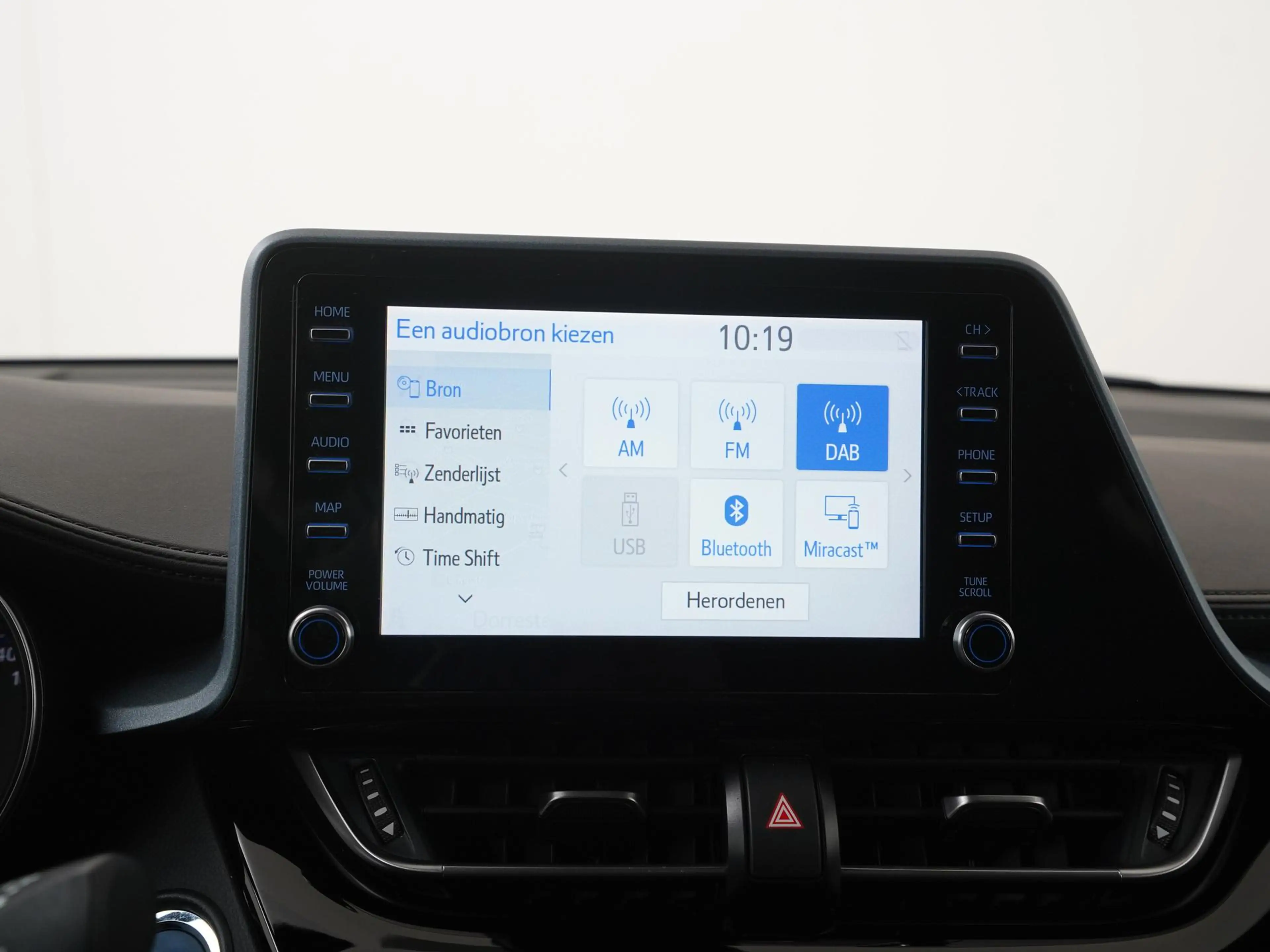 Toyota C-HR 1.8 Hybrid Dynamic | Trekhaak | ACC | Camera | Car — photo 14
