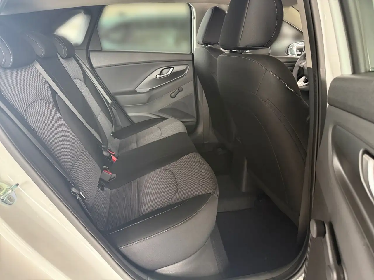 Hyundai i30 1.5 Classic 13