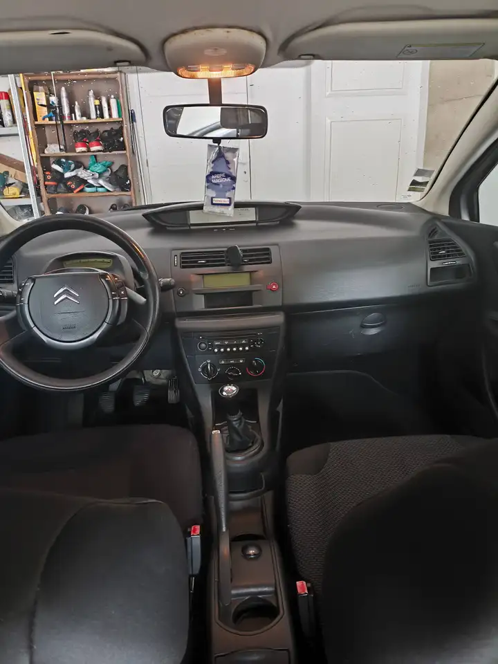 Citroen C4 Berline — photo 5
