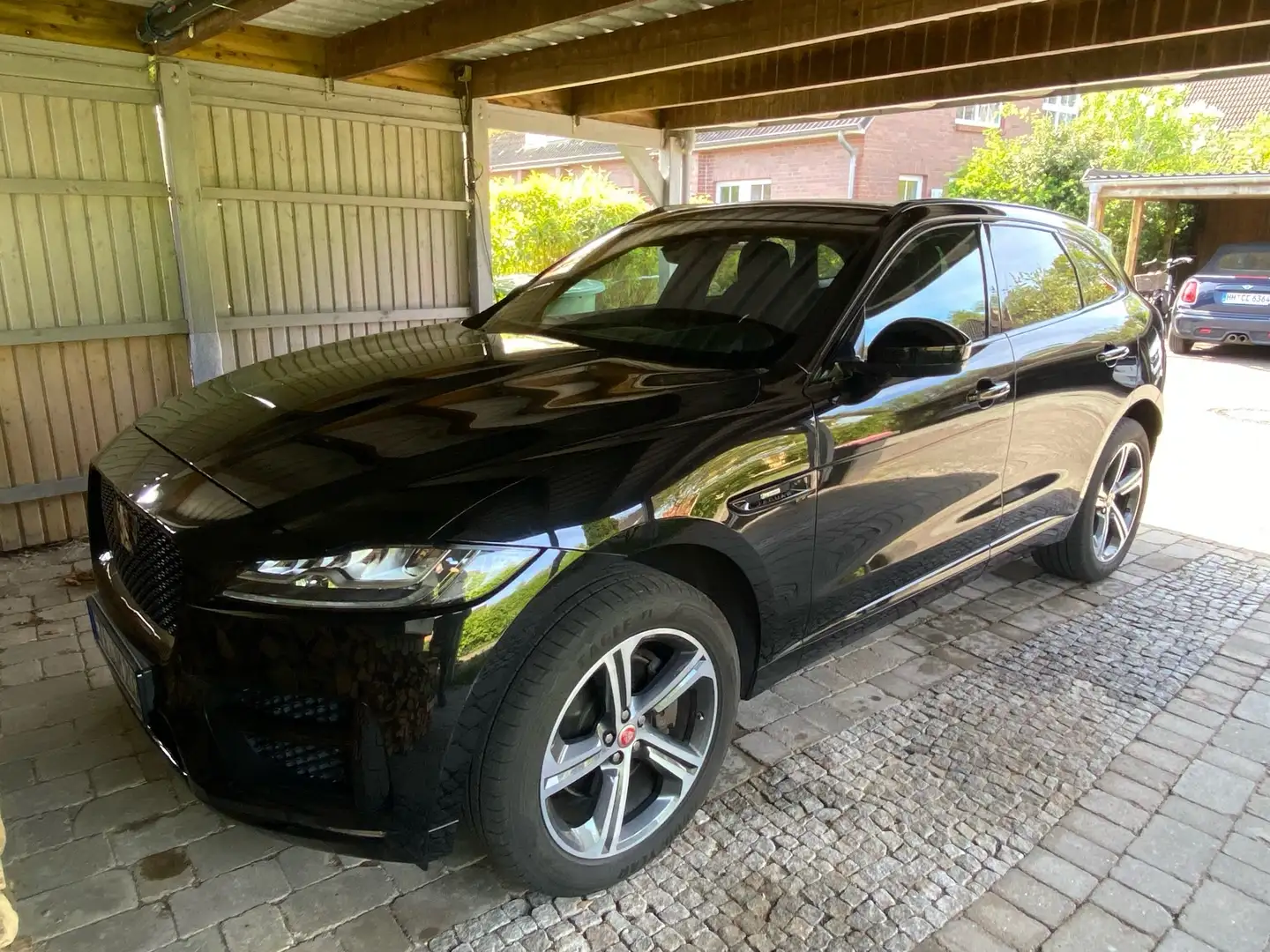 Jaguar F-Pace F-Pace 25d AWD Aut. R-Sport - 1