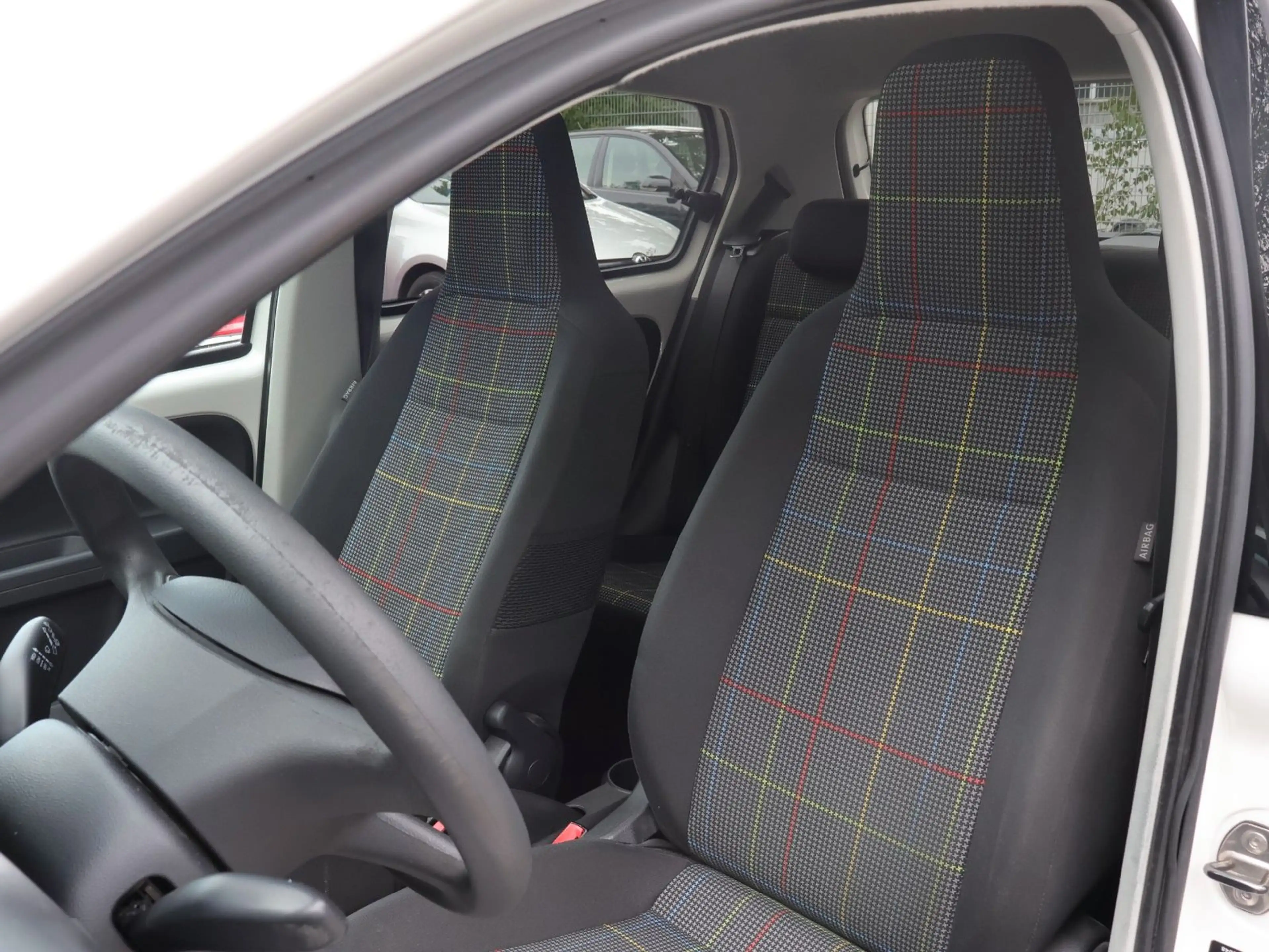 Skoda Citigo 1.0 Ambition Automatik TÜV-PANO-KLIMA-PDC — photo 15
