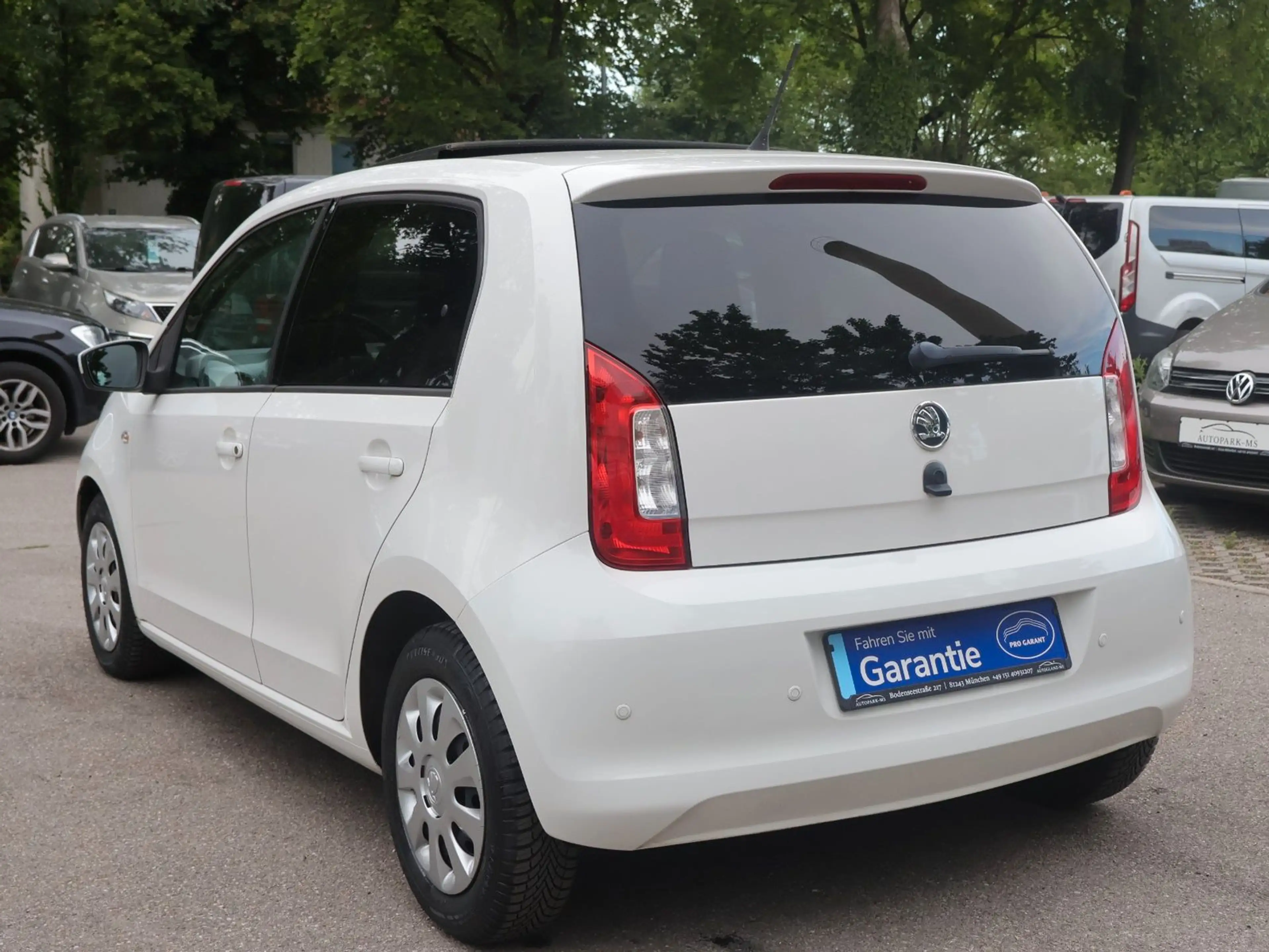 Skoda Citigo 1.0 Ambition Automatik TÜV-PANO-KLIMA-PDC — photo 4