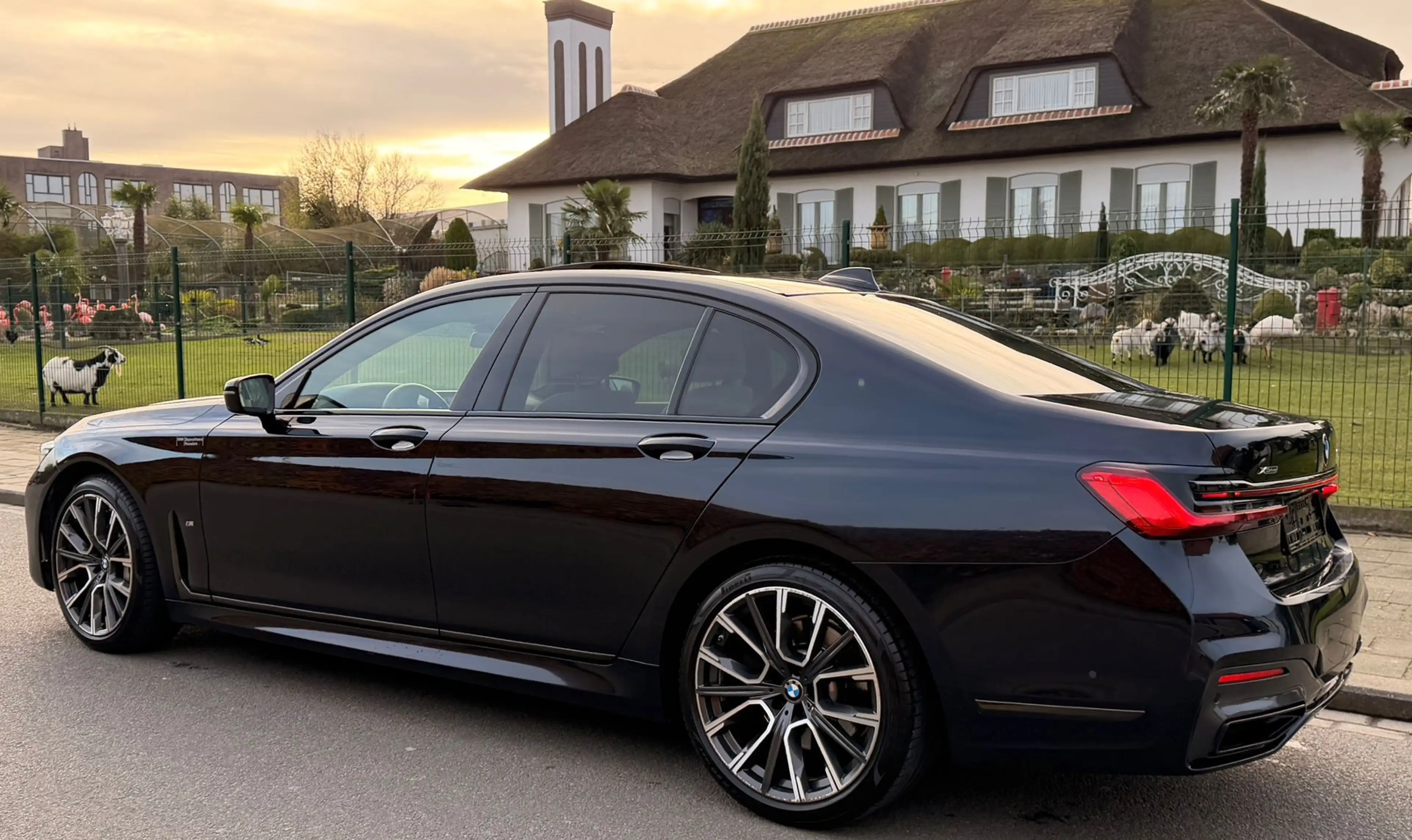 BMW 730 730d xDrive — photo 8