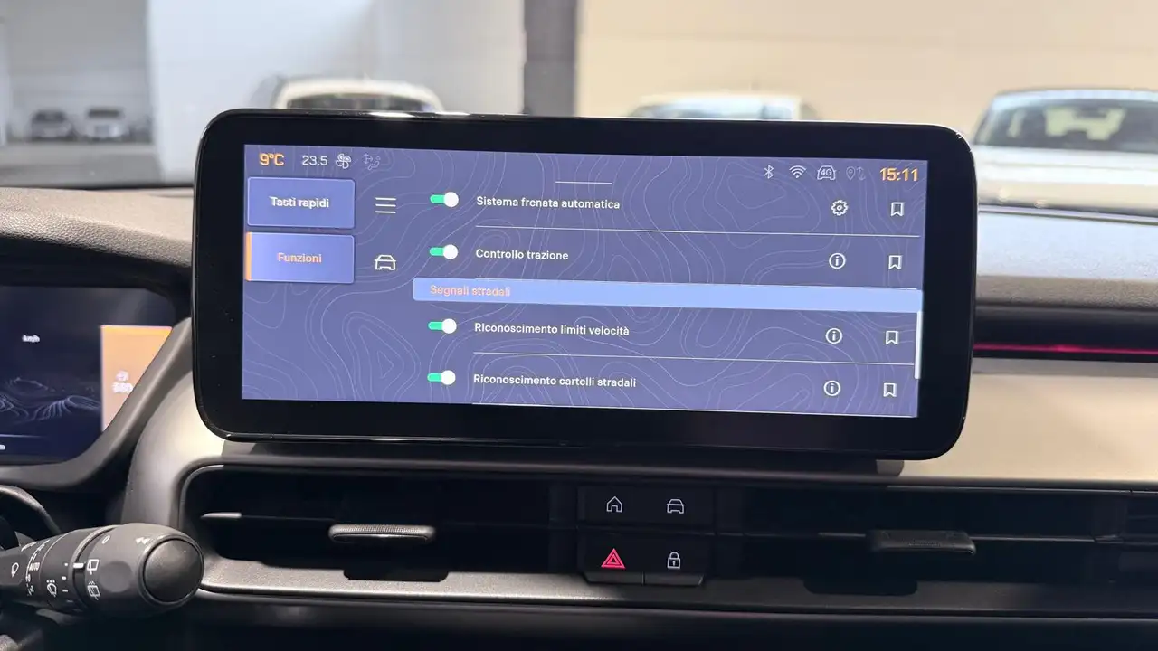 Jeep Avenger 1.2 turbo Summit *PREZZO REALE NO VINCOLI* 24