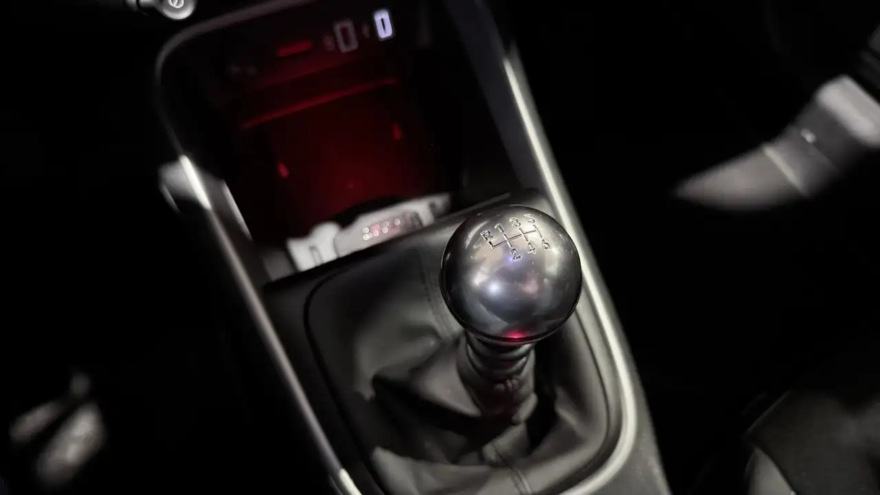 Jeep Avenger 1.2 turbo Summit *PREZZO REALE NO VINCOLI* 34