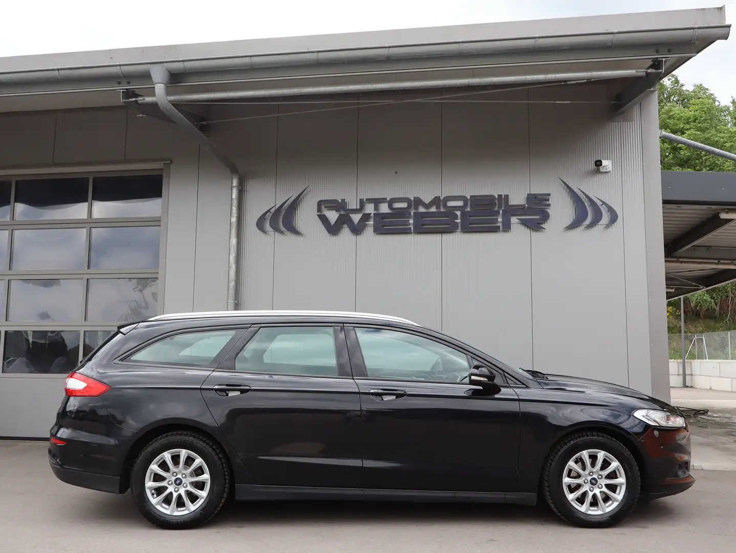 Ford Mondeo Turnier 2.0 TDCi Aut. BUSINESS EDITION *LED*NAVI* Schwarz - 2