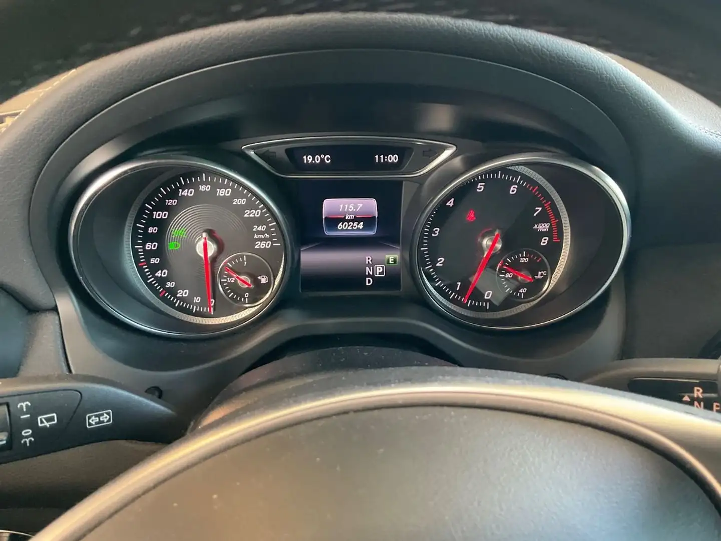 Mercedes-Benz GLA 220 GLA 220 4Matic 7G-DCT - 2
