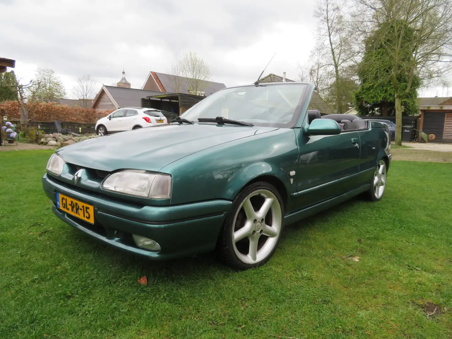 Renault R 19 19 CABRIOLET 1.8 U9 Verde - 1