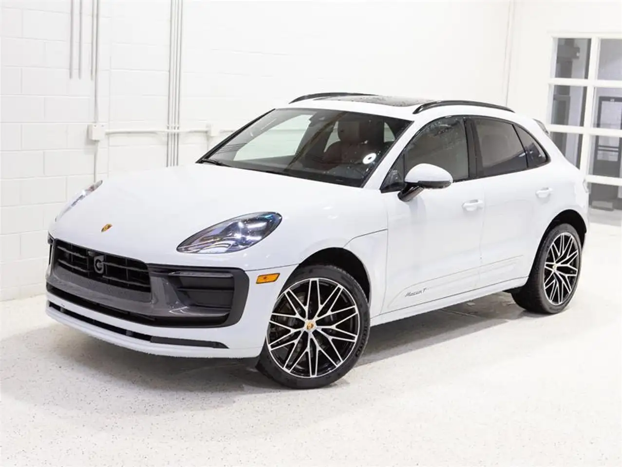 Porsche Macan снимка Porsche Macan