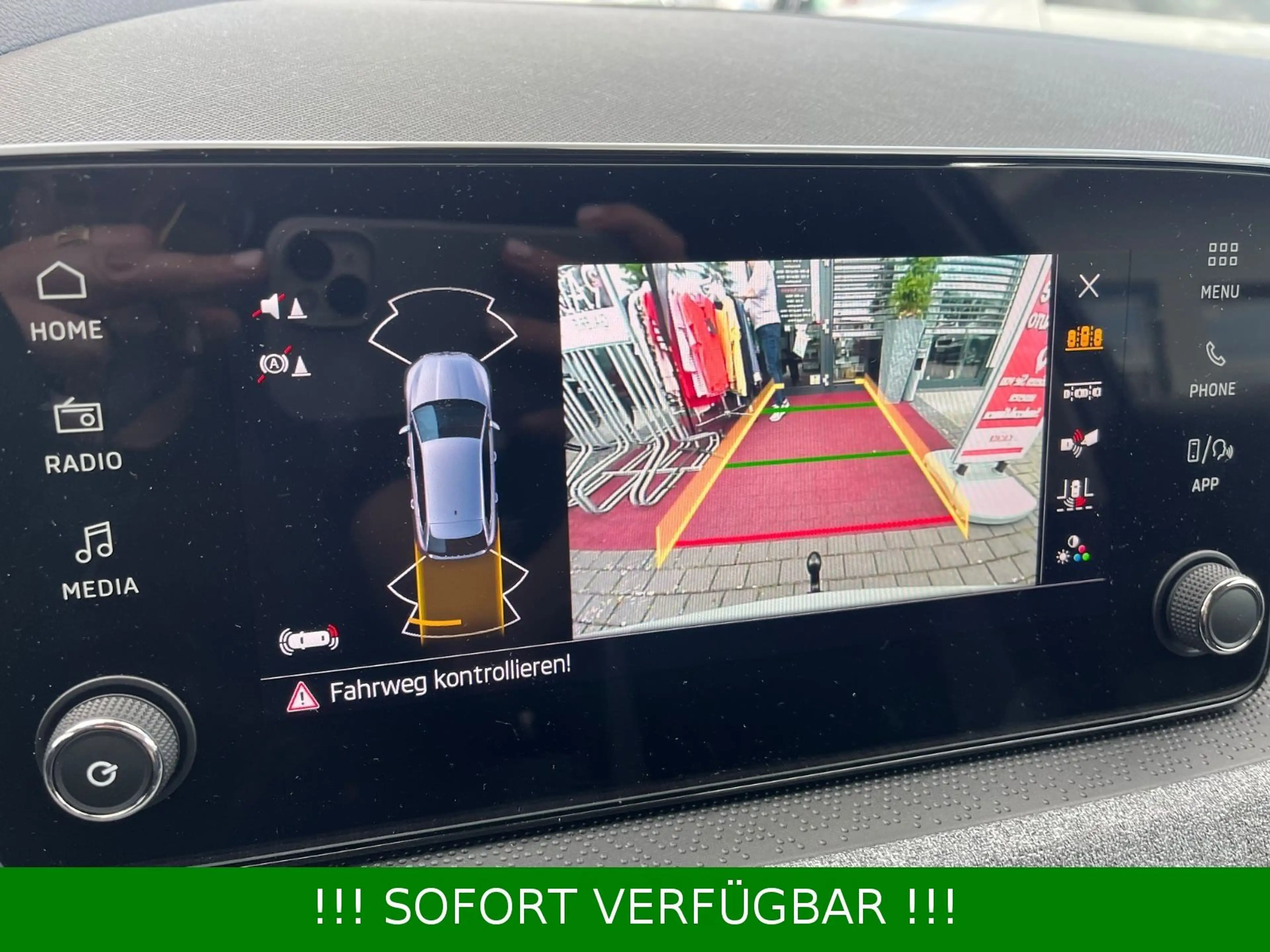 Skoda Scala 1.0 TSI 85kW DSG Selection Plus*AHK*Kamera — photo 26