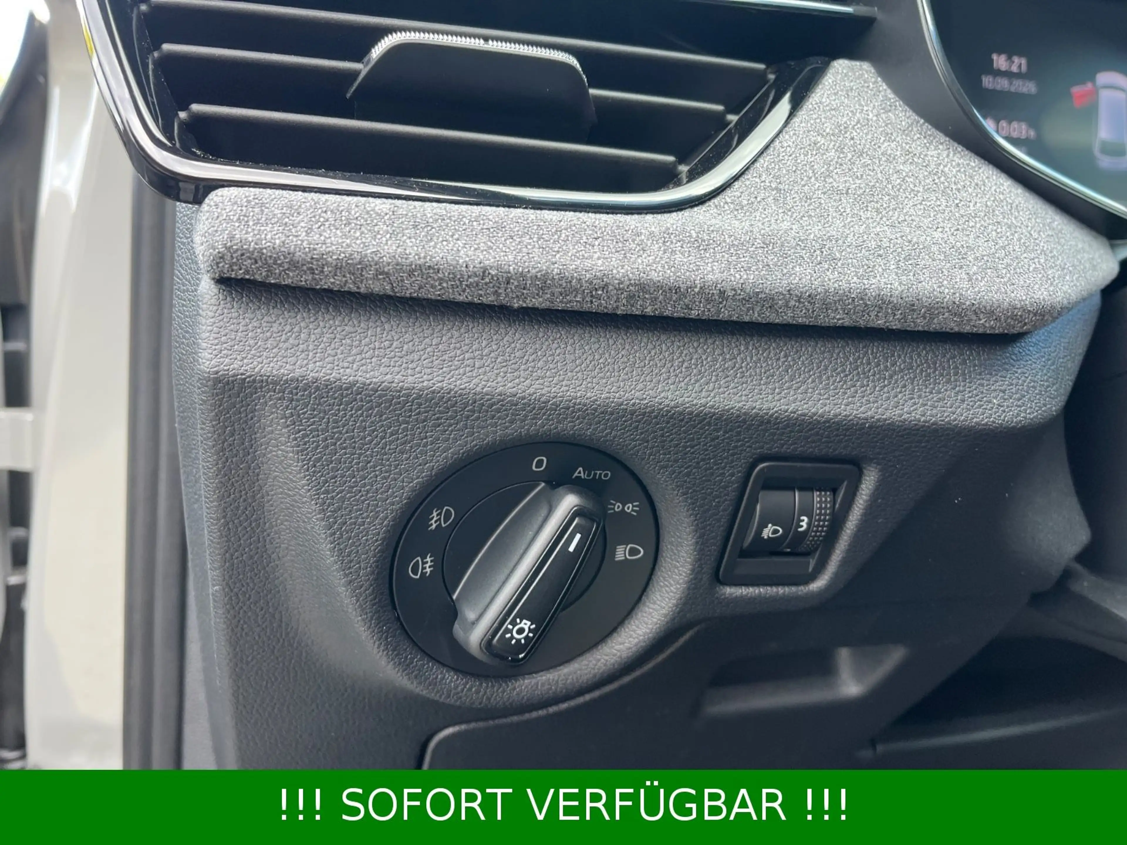 Skoda Scala 1.0 TSI 85kW DSG Selection Plus*AHK*Kamera — photo 30