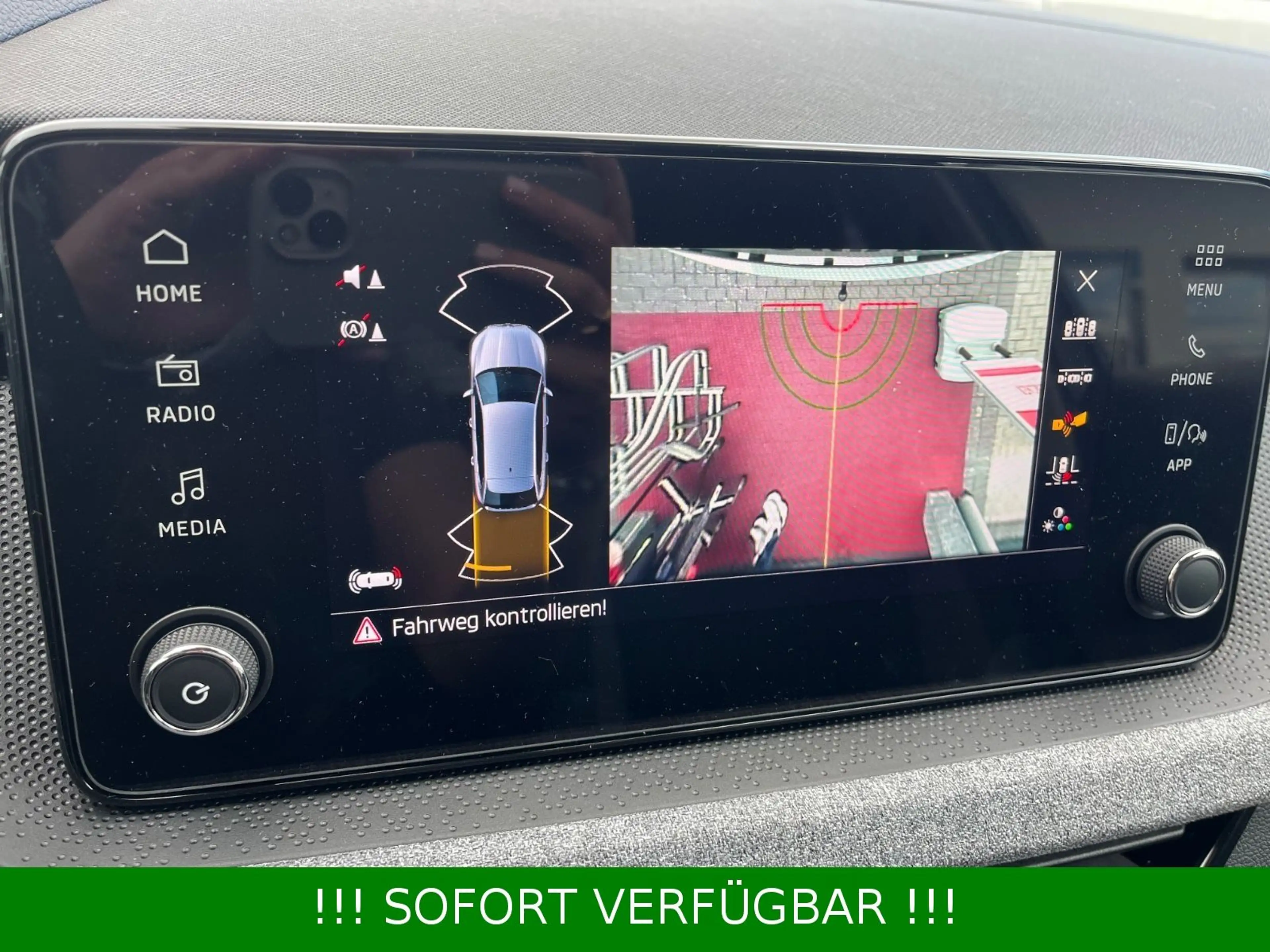 Skoda Scala 1.0 TSI 85kW DSG Selection Plus*AHK*Kamera — photo 24
