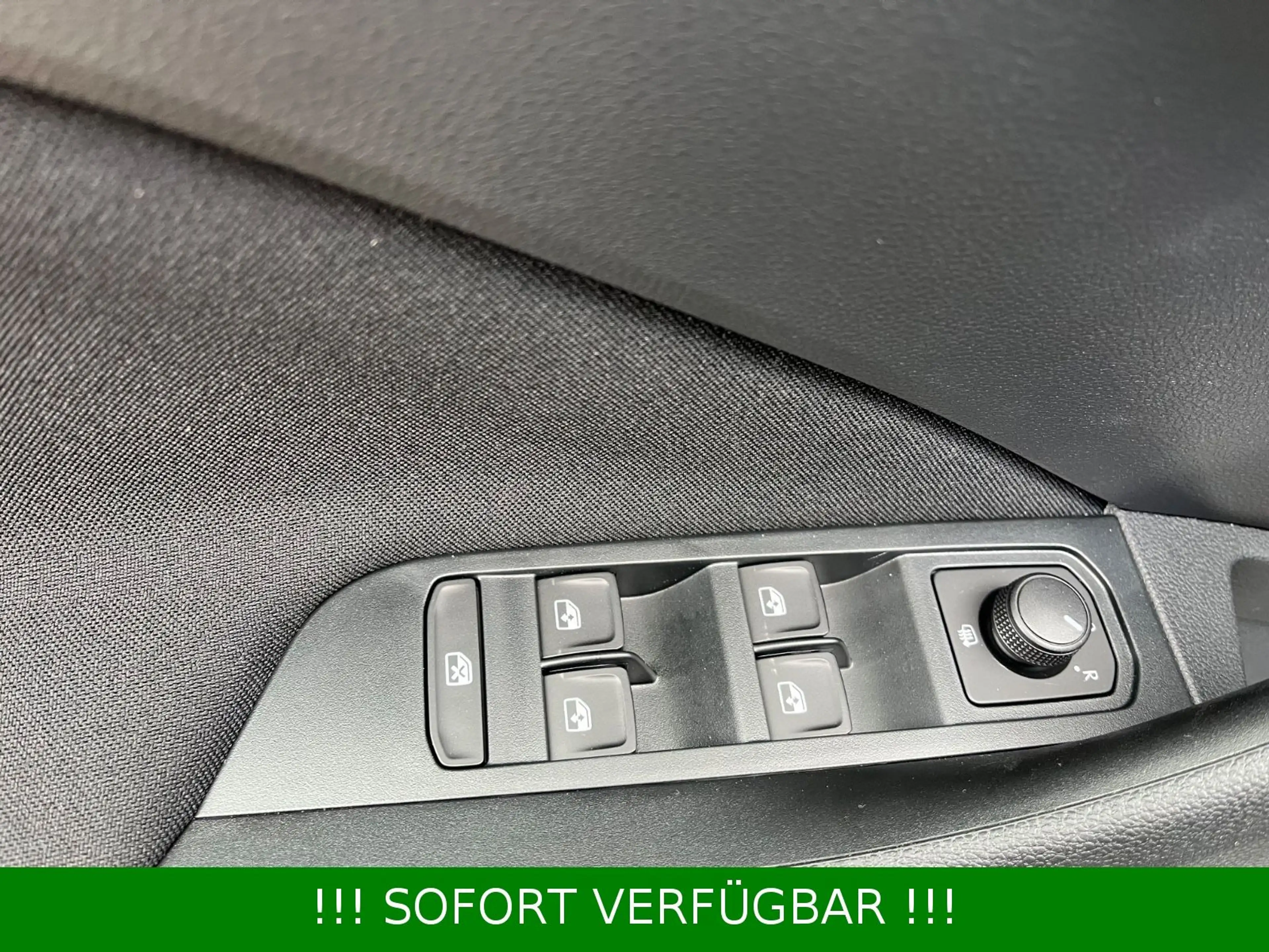 Skoda Scala 1.0 TSI 85kW DSG Selection Plus*AHK*Kamera — photo 31