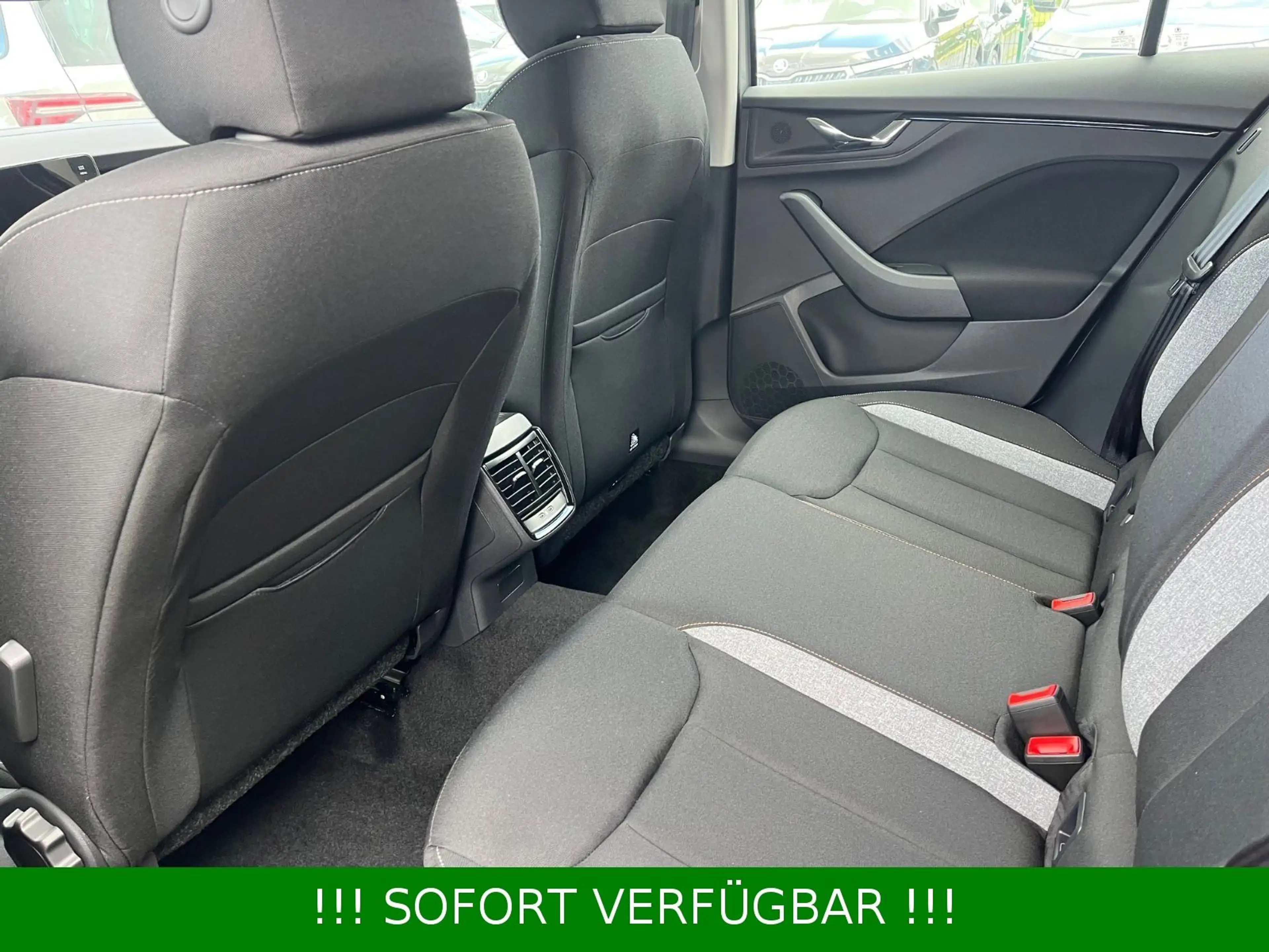 Skoda Scala 1.0 TSI 85kW DSG Selection Plus*AHK*Kamera — photo 35