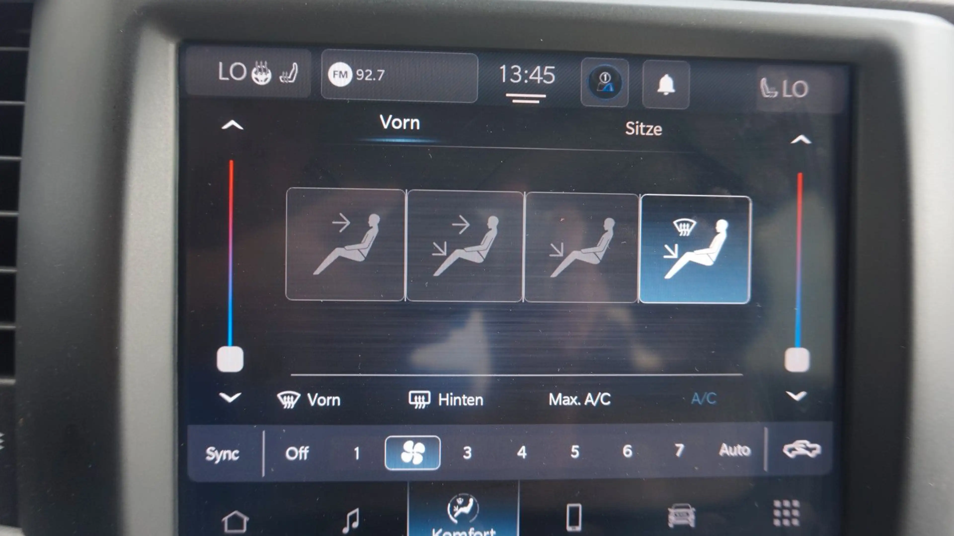 Dodge RAM 1500 HEMI 5.7  Gen.4* Hoch+Breit*Leder*4x4* — photo 22