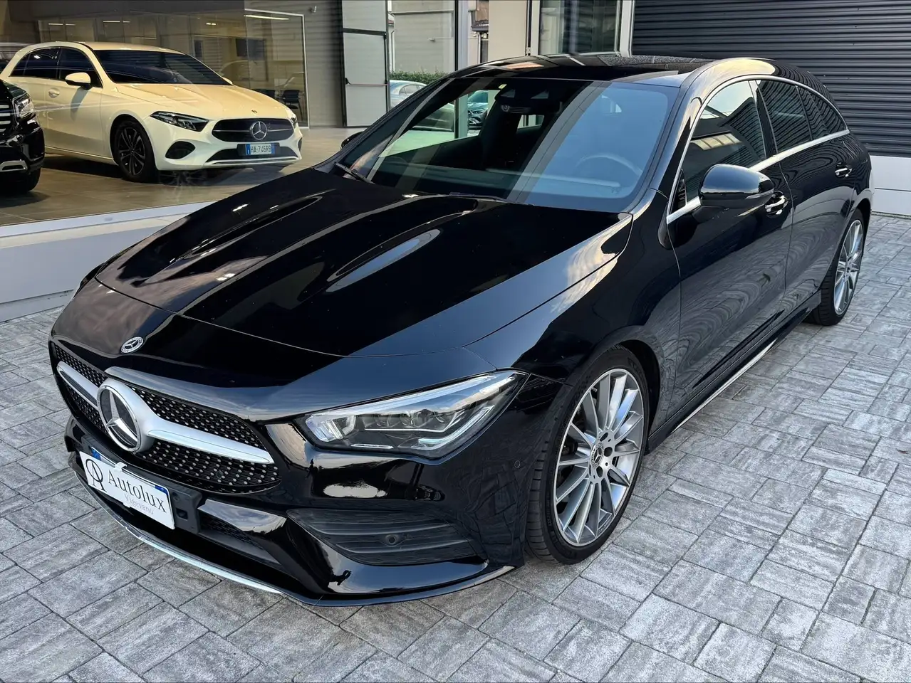 Mercedes-Benz CLA 220