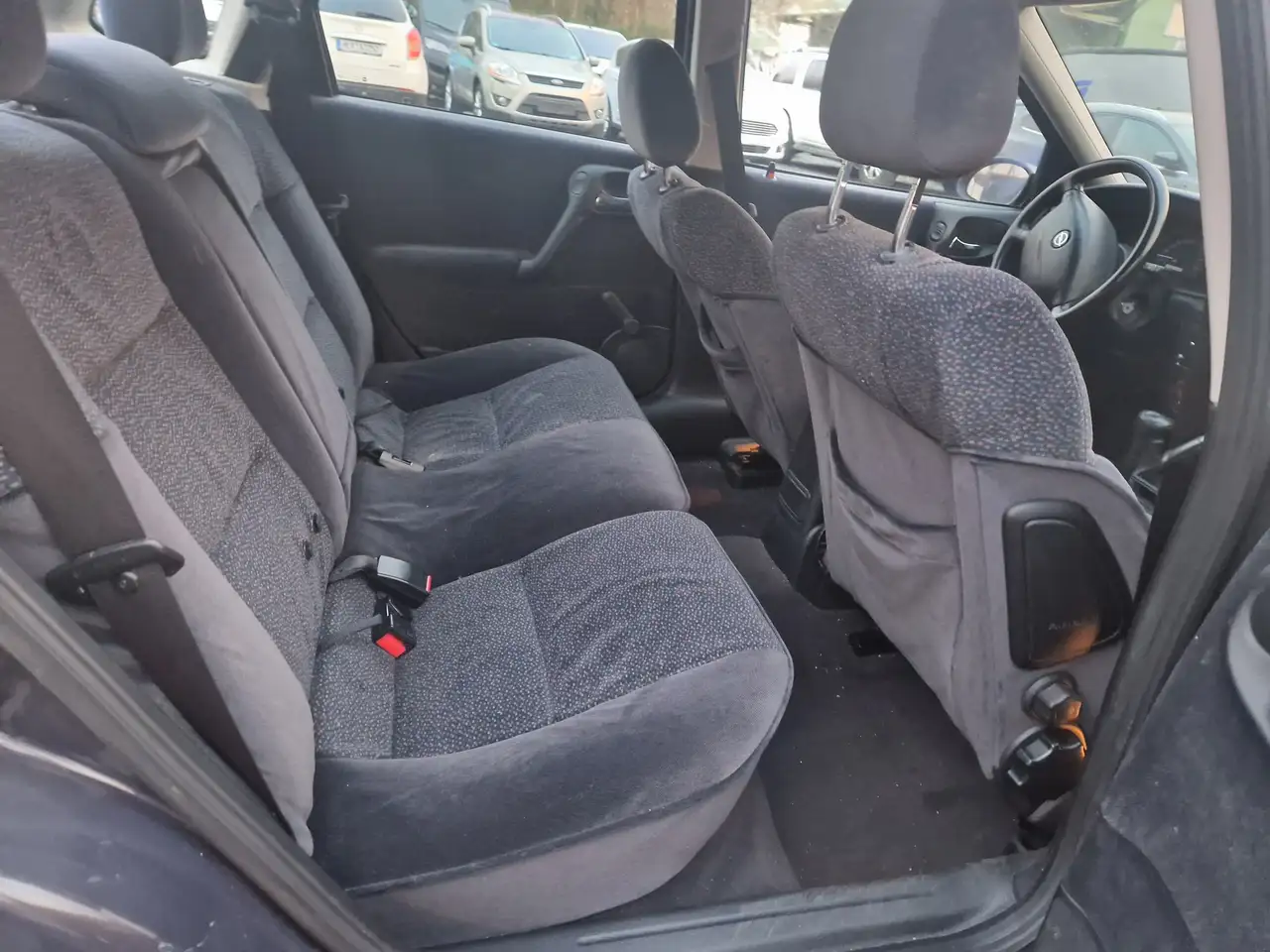 Opel Vectra Basis, foto 9