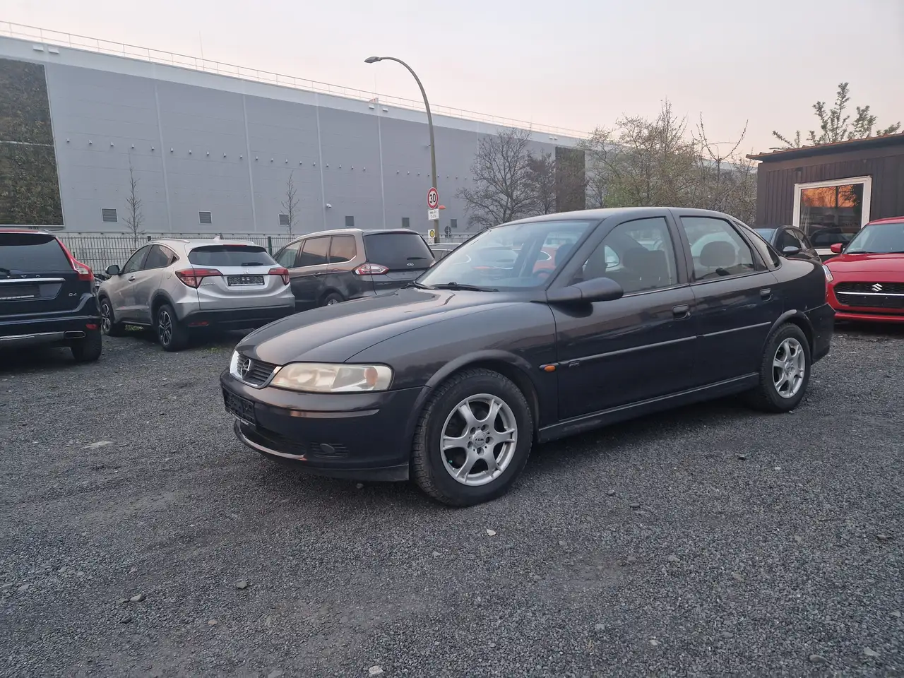 Opel Vectra Basis, foto 2