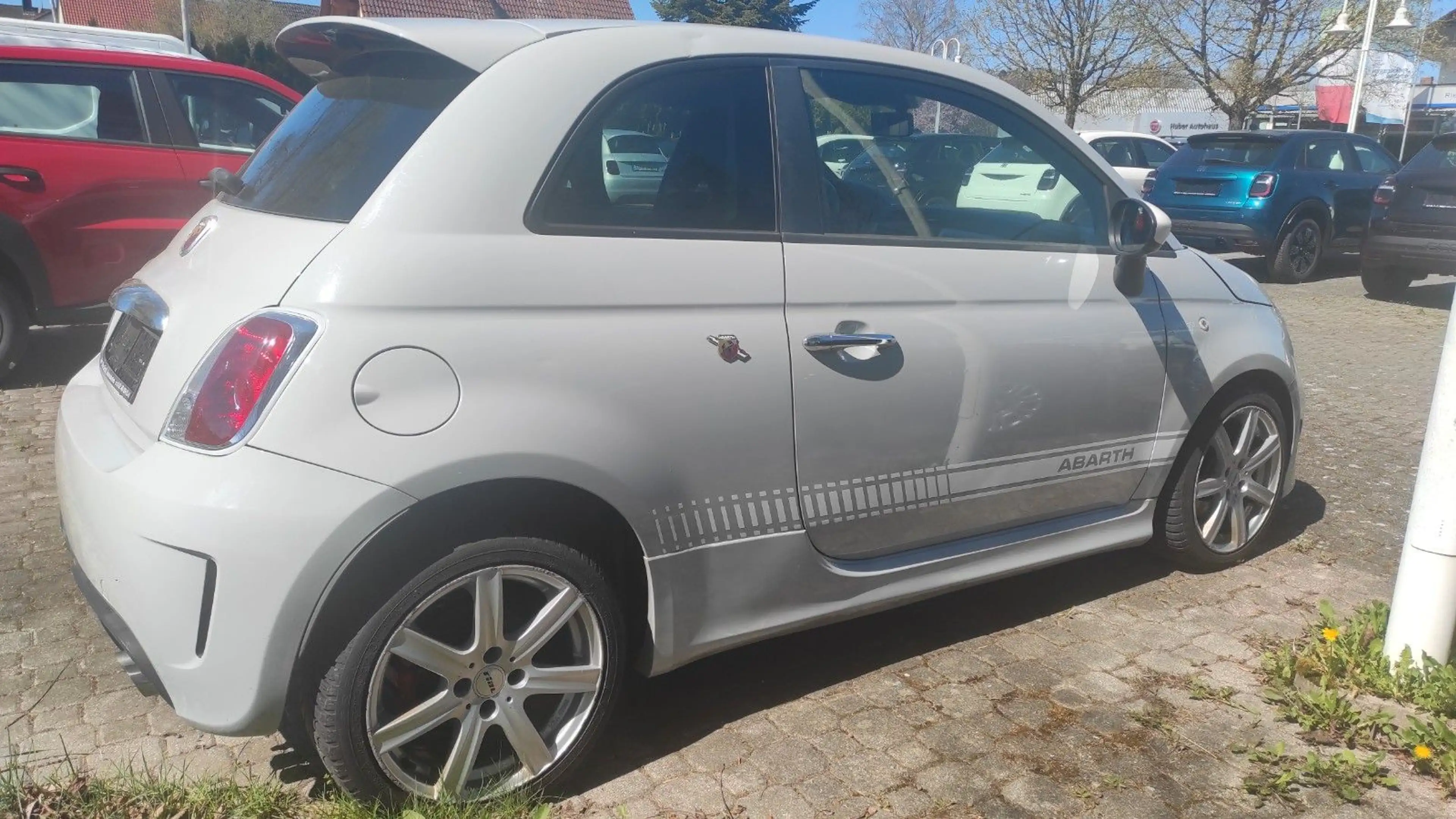 Abarth 500 1,4 T-Jet 16V 135 PS, Sitzheizung, etc... — photo 4