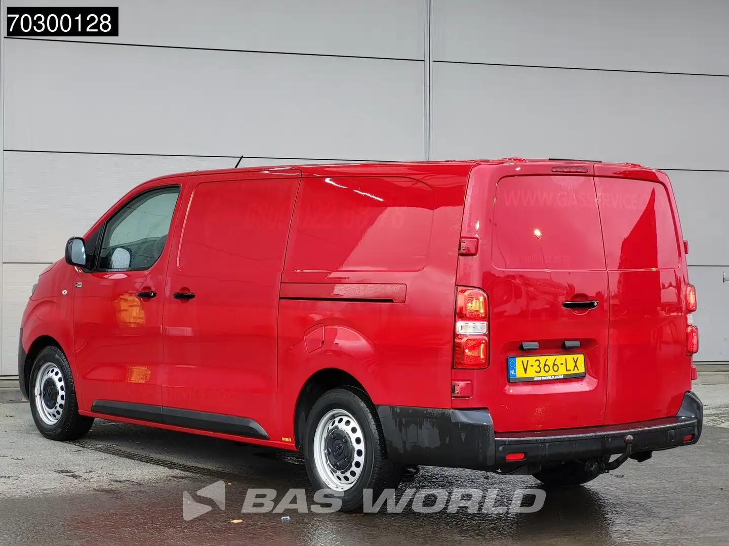 Toyota Proace 120PK L2H1 Trekhaak Airco Cruise APK 12-2025 Euro6 Rouge - 2