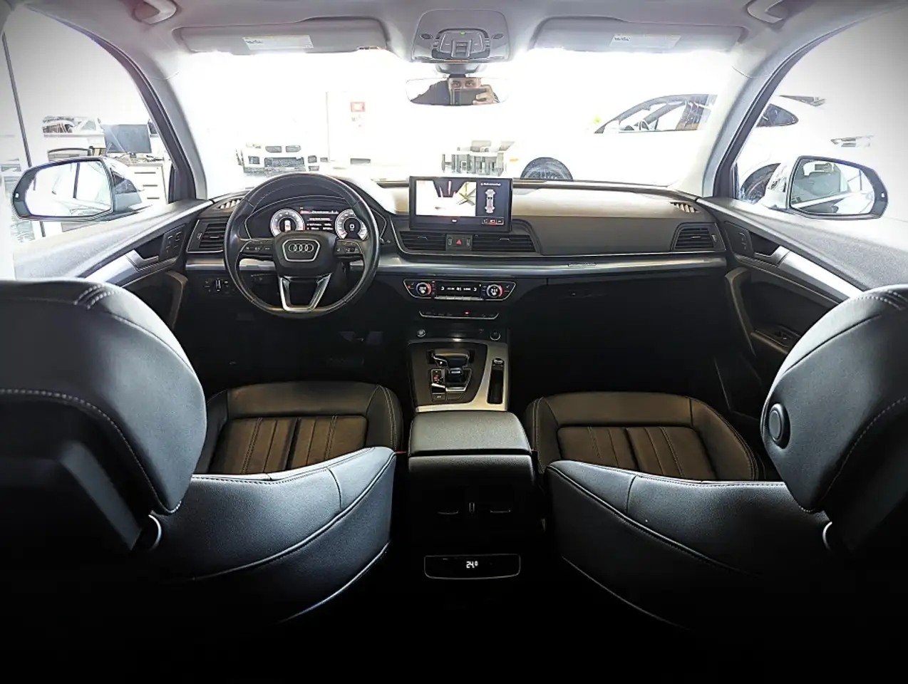 Audi Q5 снимка Audi Q5