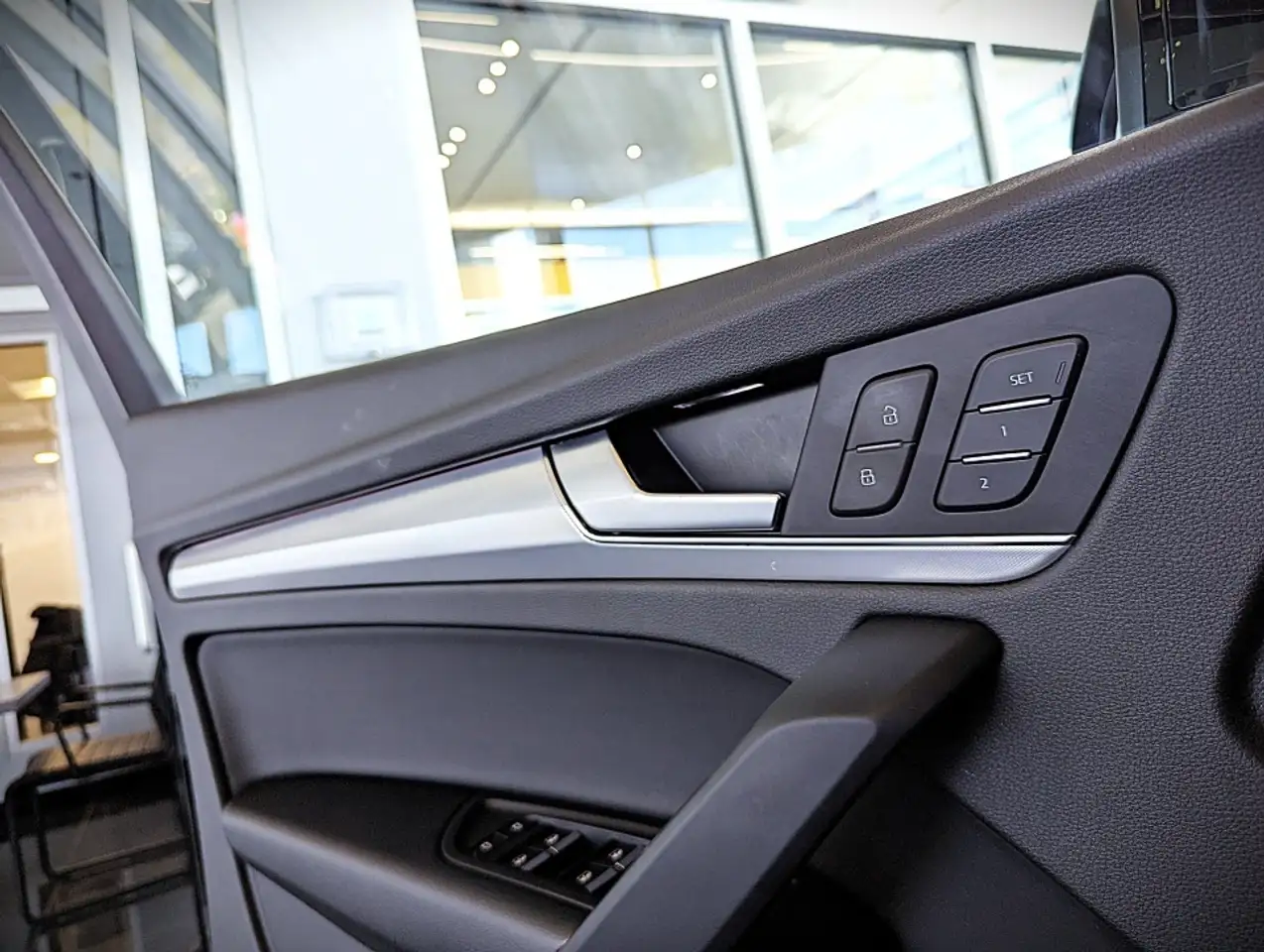 Audi Q5 снимка Audi Q5