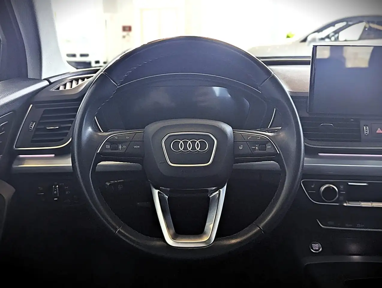 Audi Q5 снимка Audi Q5