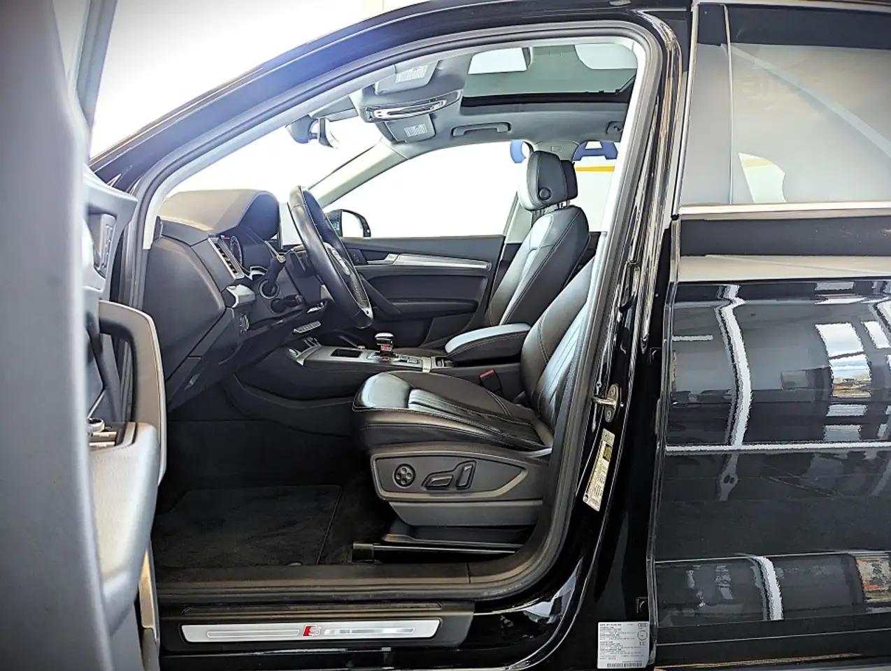 Audi Q5 снимка Audi Q5