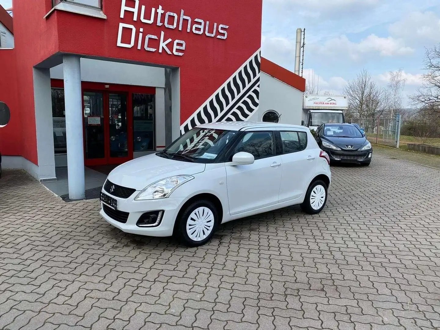Suzuki Swift 1.2 Club 4x4 Allrad Klima Sitzheizung Weiß - 1