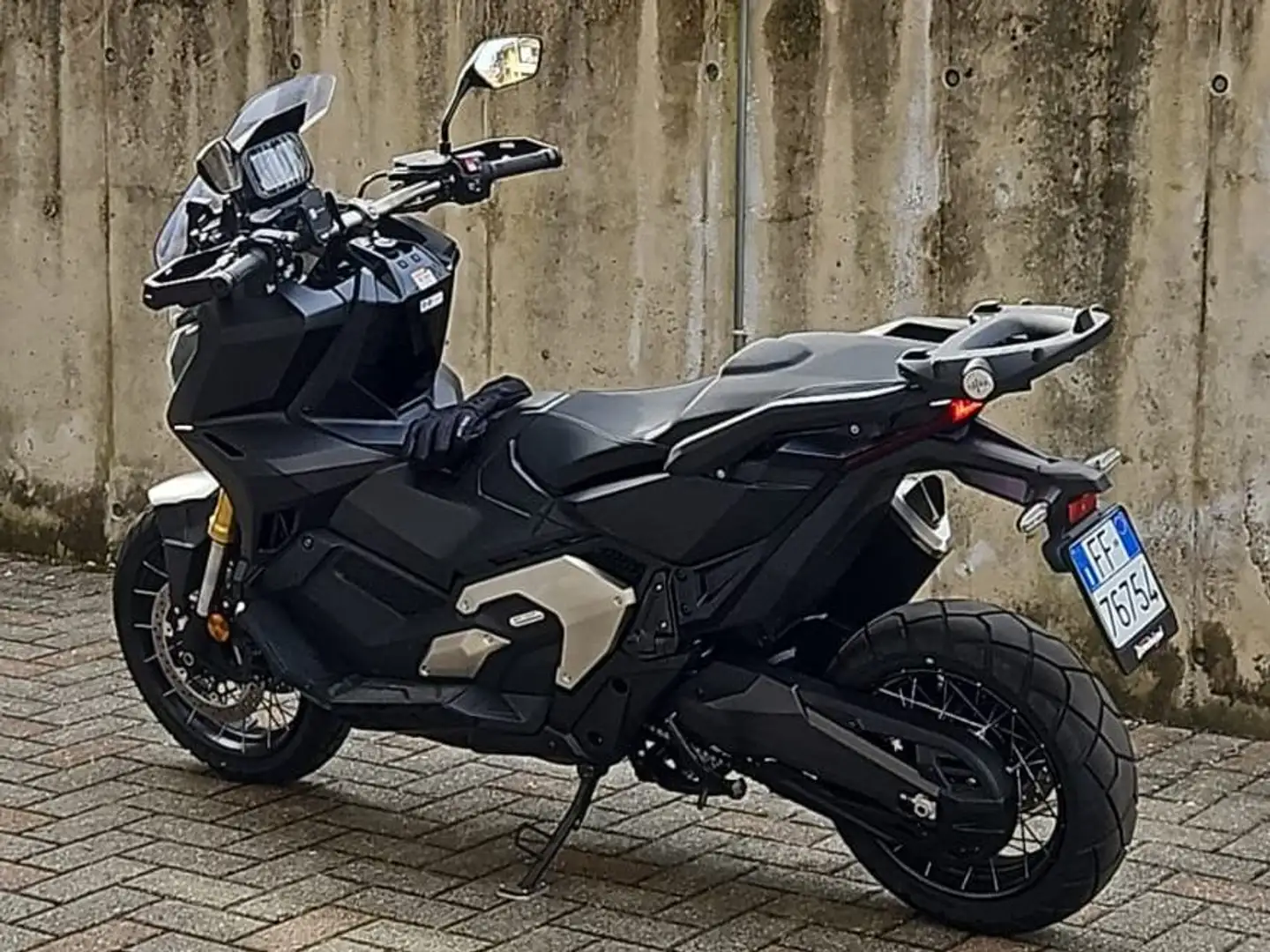 Honda X-ADV 750 2023 Чорний - 2