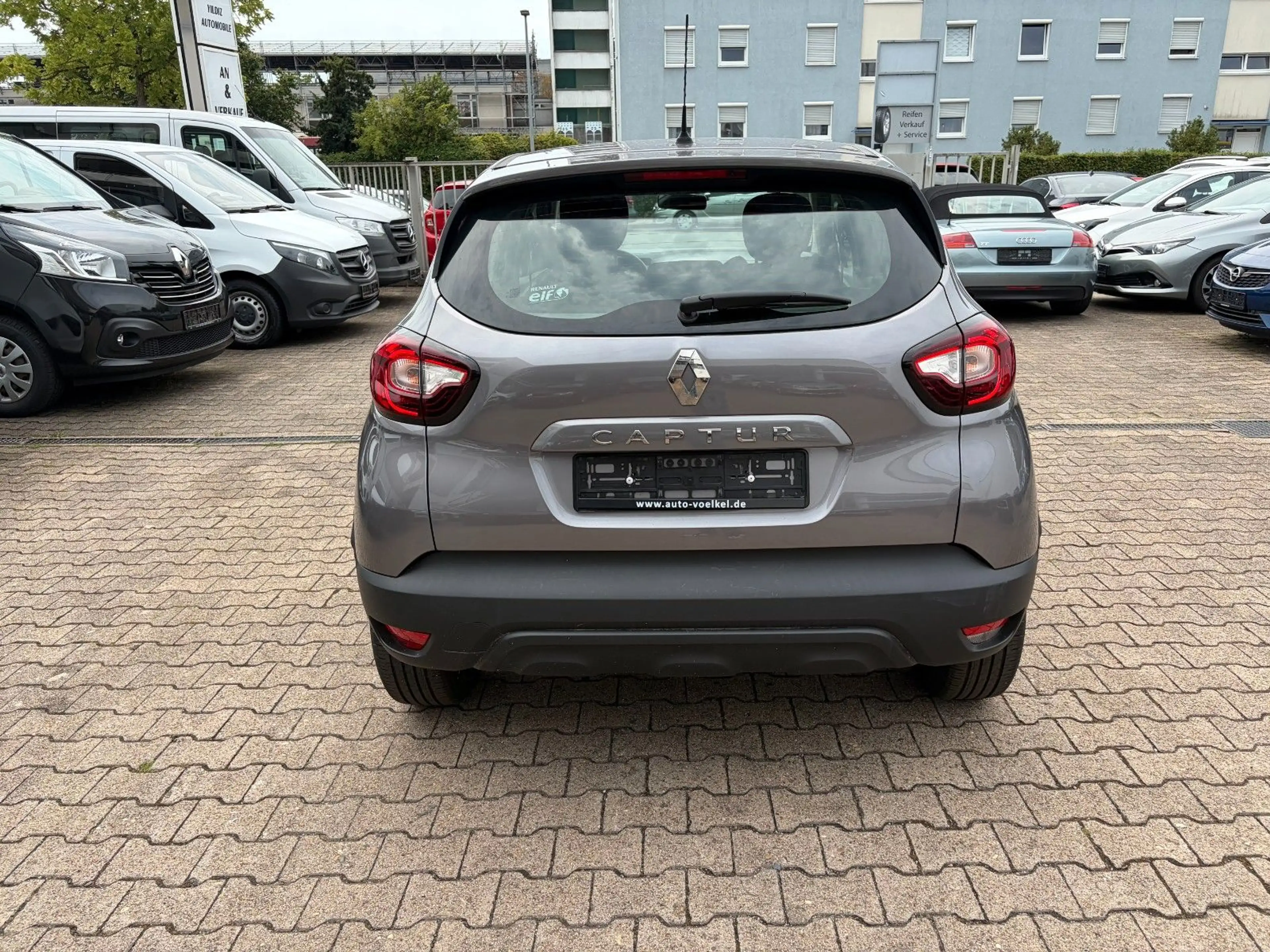 Renault Captur Life*BT*KLIMA*TEMPOMAT* — photo 6