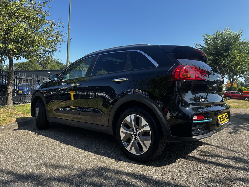 Kia e-Niro 150KW/64kWh 204pk SOH 100% Aut Dynamic Plus Line S — photo 30