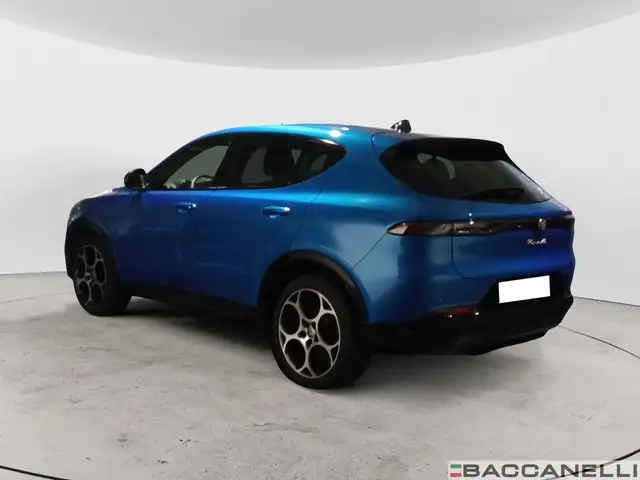 Alfa Romeo Tonale view 3