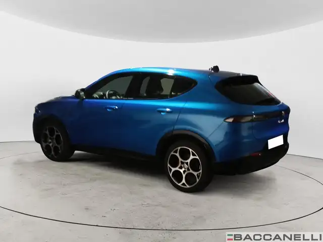 Alfa Romeo Tonale view 2