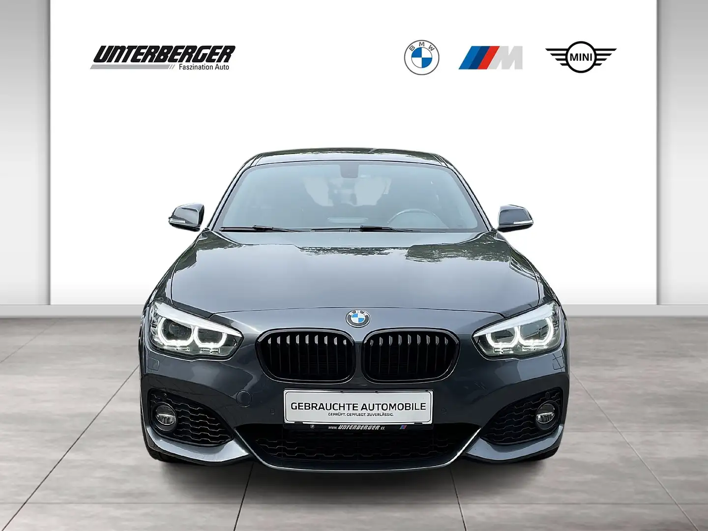 BMW 118 i M-Paket // Rückfahrkamera // Harman+Kardon // Ko Grau - 2