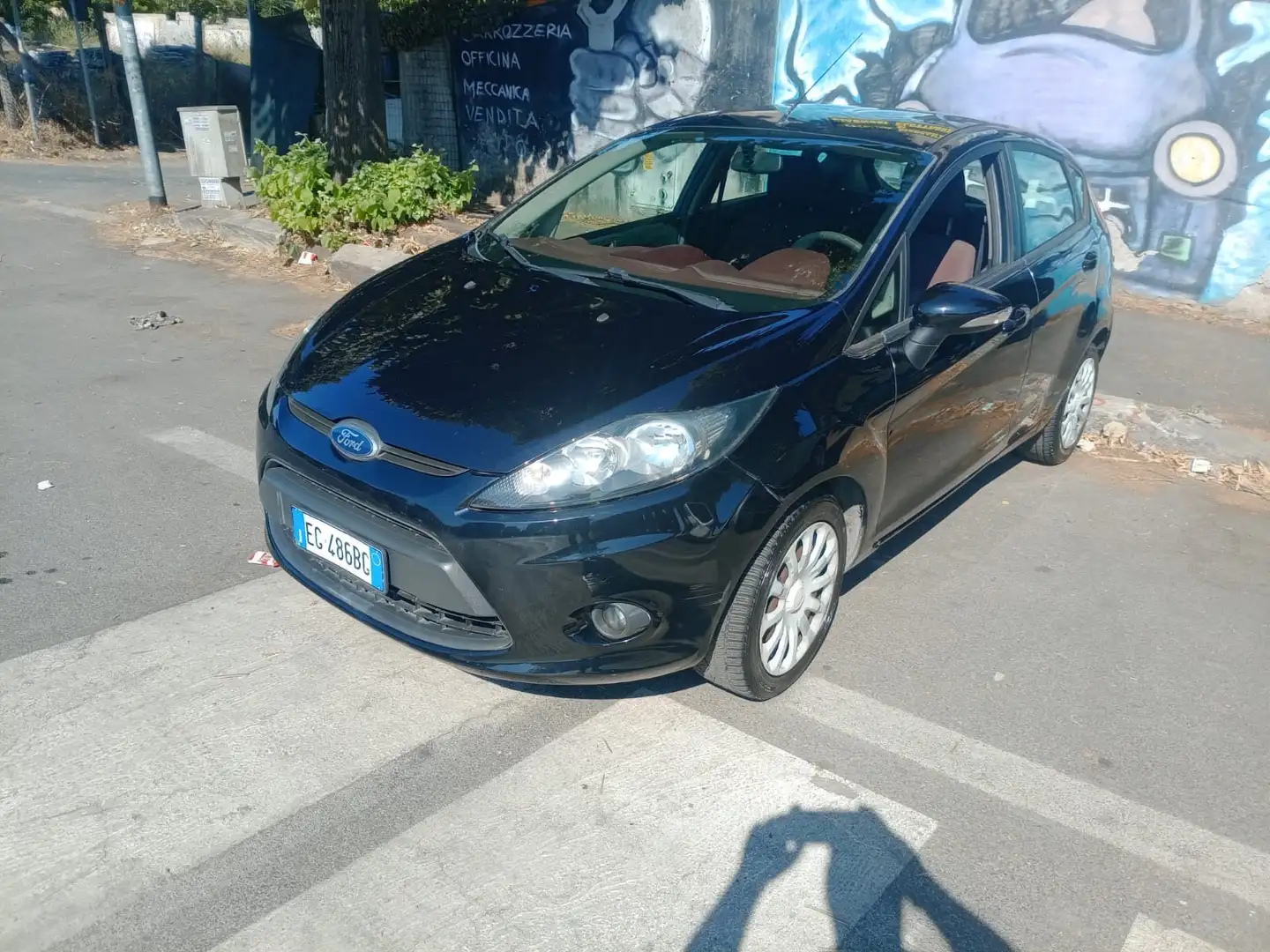 Ford Fiesta Nero - 1