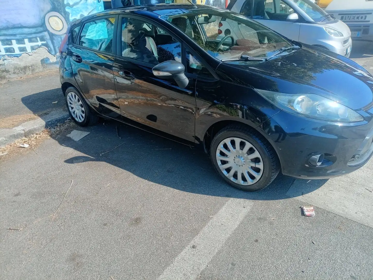 Ford Fiesta Nero - 2
