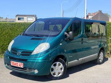 2.O DCI 114CV 8 PLACES CLIMATISATION
