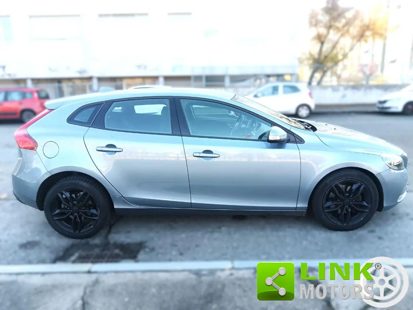 Volvo V40 D2 'eco' Geartronic Business Grigio - 2