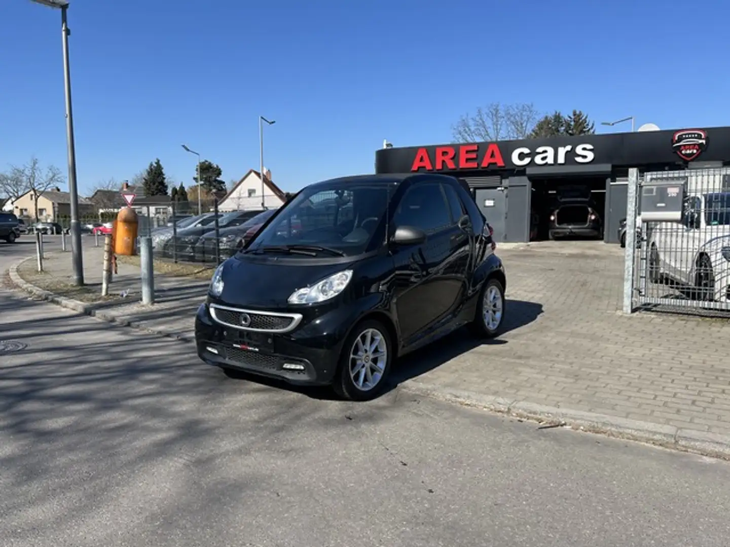 smart forTwo cabrio Micro Hybrid Drive*PASSION*NAVI*SHZ* Negro - 2