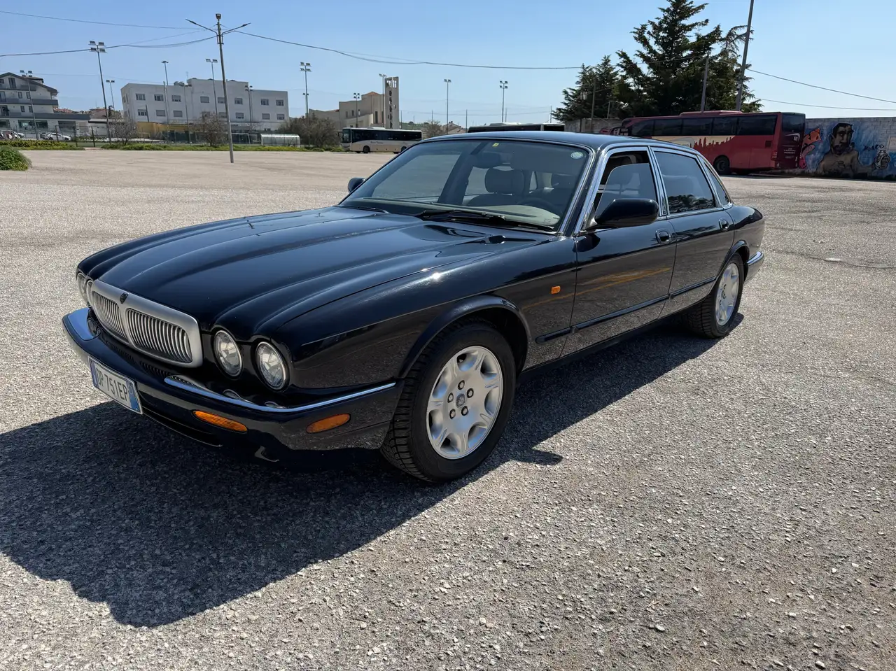 Jaguar XJ V-VI 1994 3.2 V8 Sovereign, foto 1