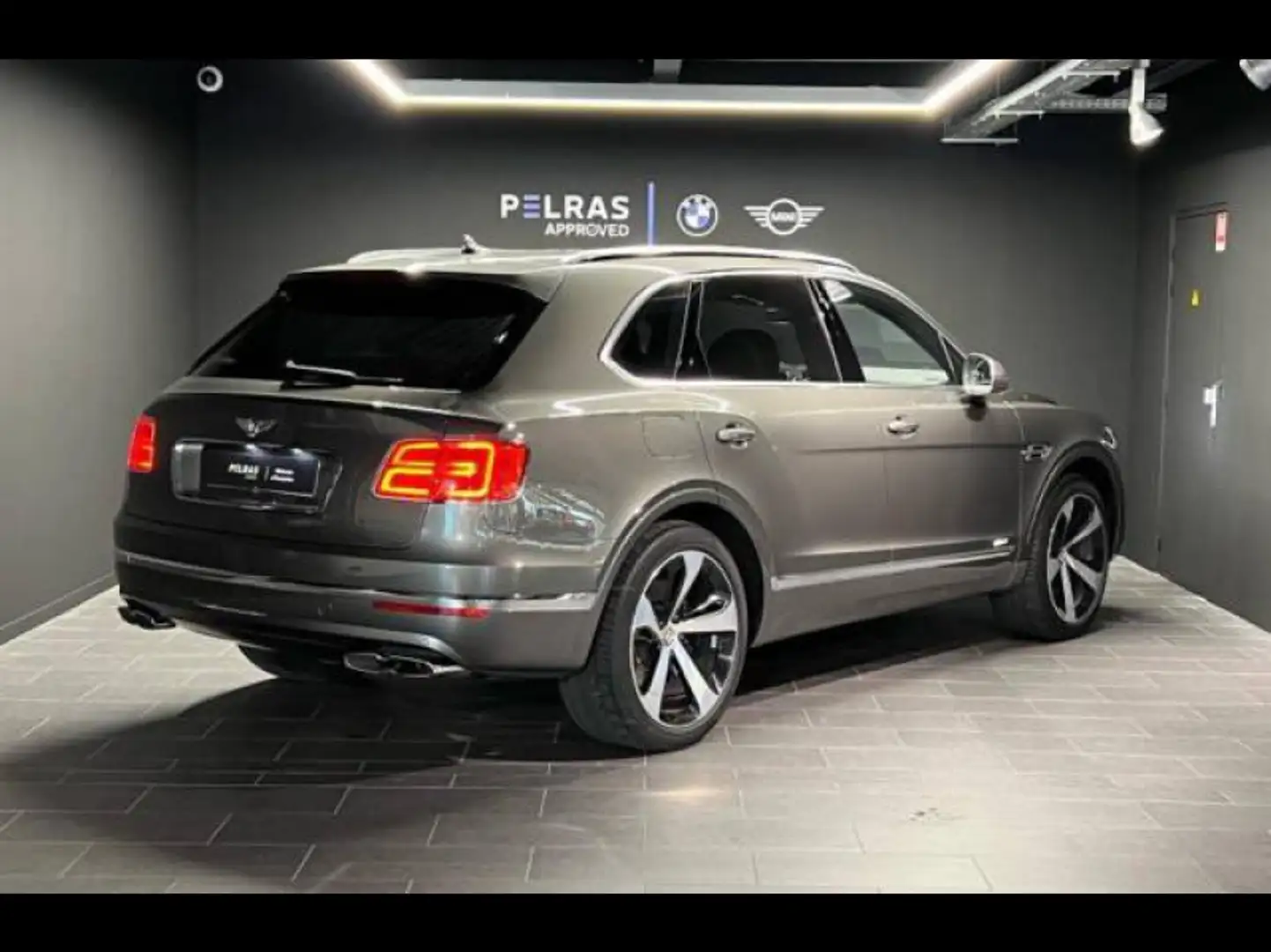 Bentley Bentayga 3.0 V6 HYBRID BVA - 2